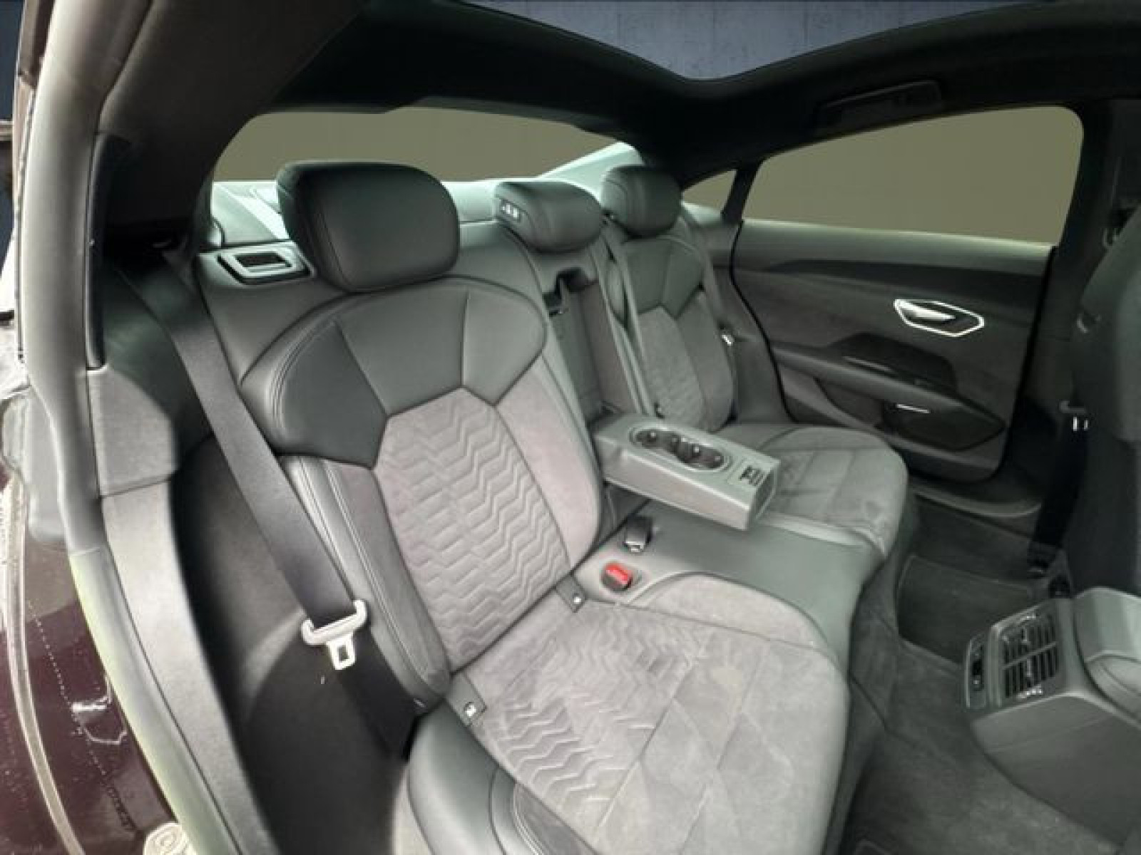 Audi - e-tron GT quattro_17