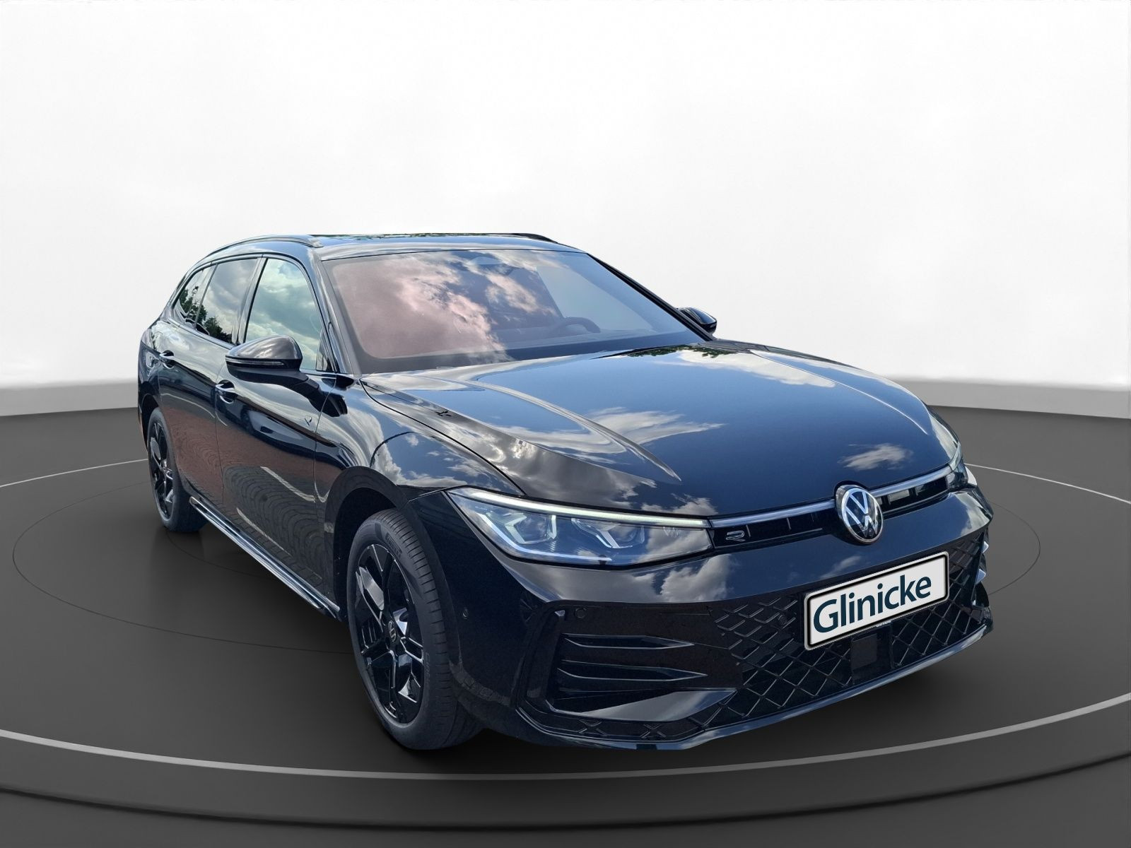 Volkswagen - Passat_13