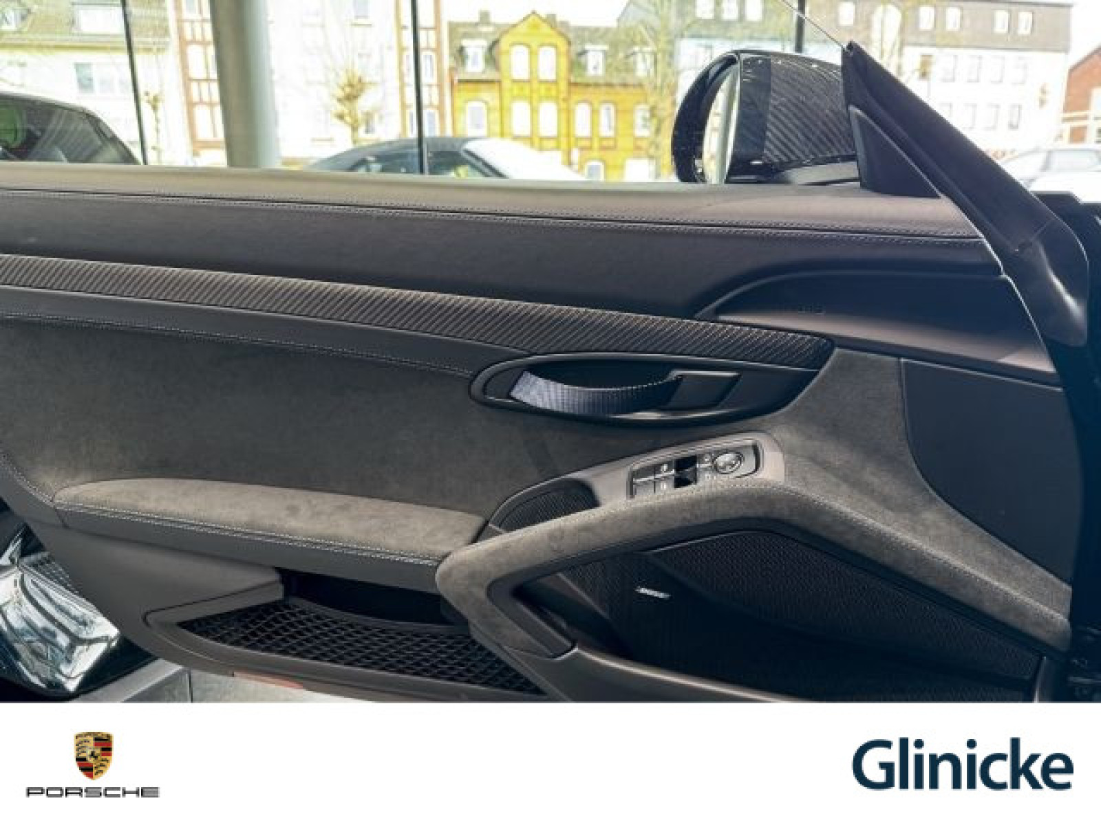 Porsche - Cayman_14