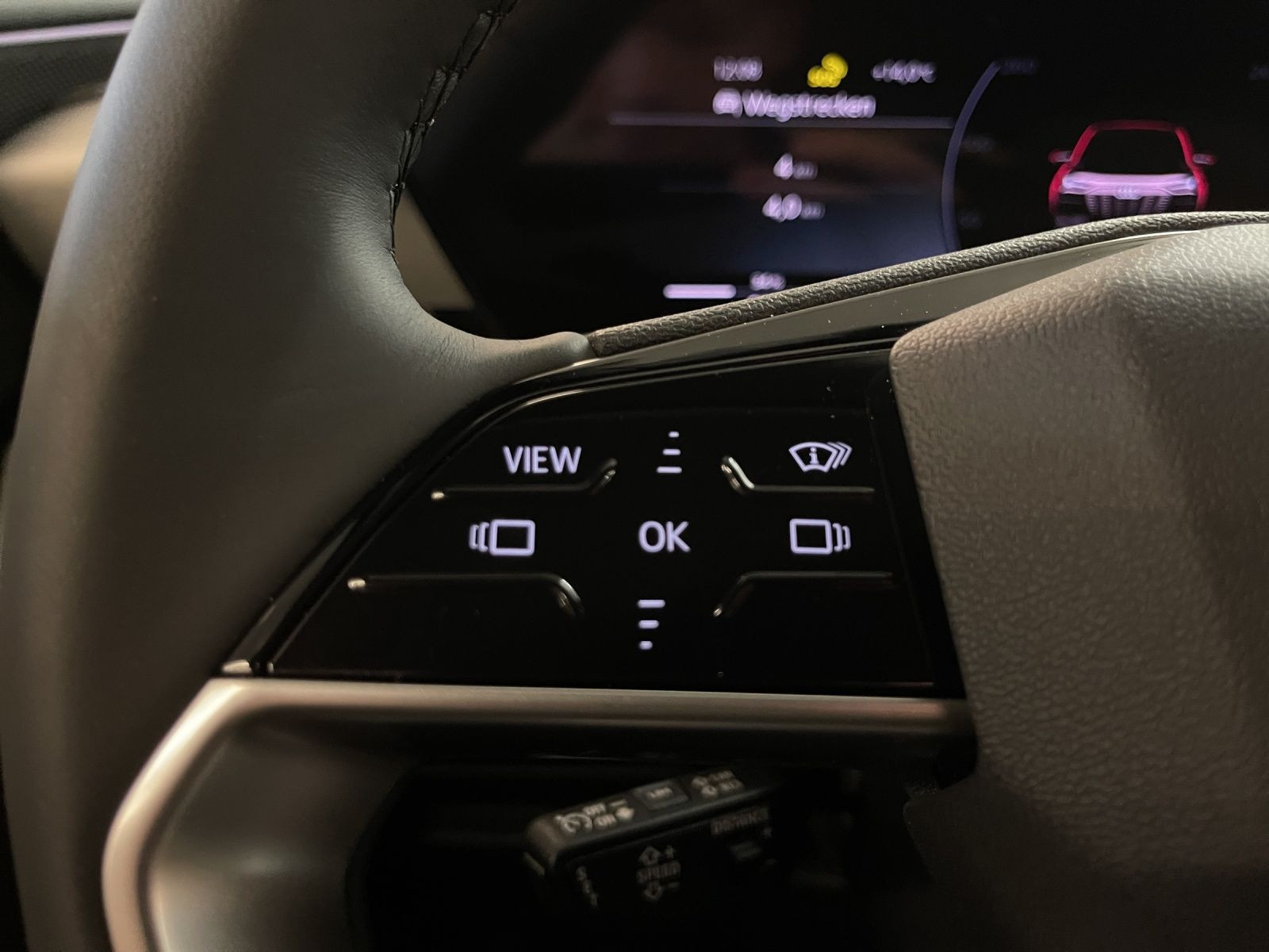 Audi - Q6 SUV e-tron_26