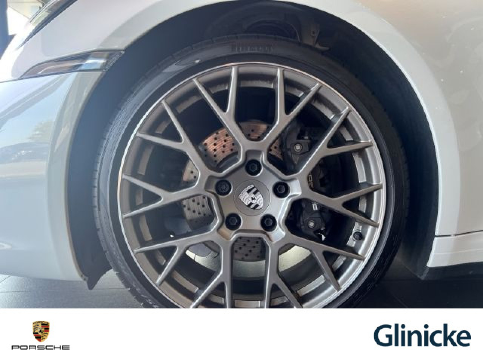 Porsche - 992_13 Porsche - 992_13