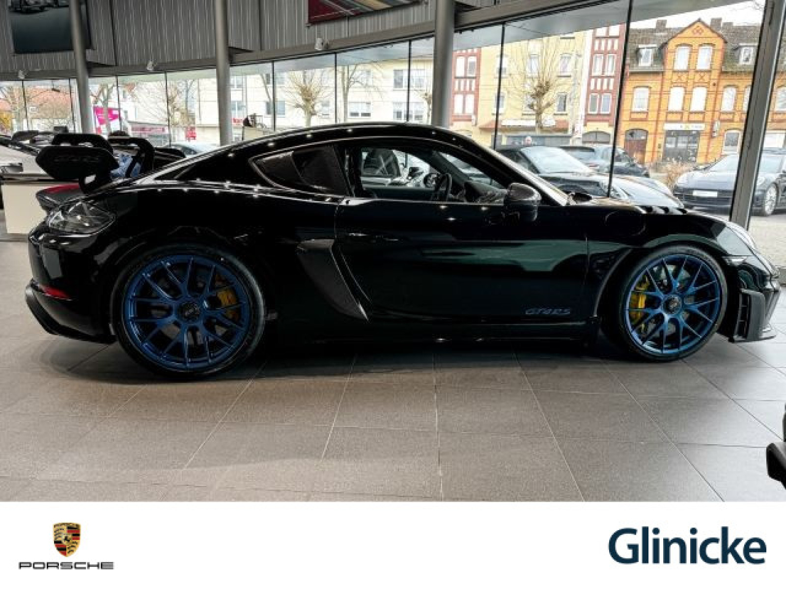 Porsche - Cayman_2