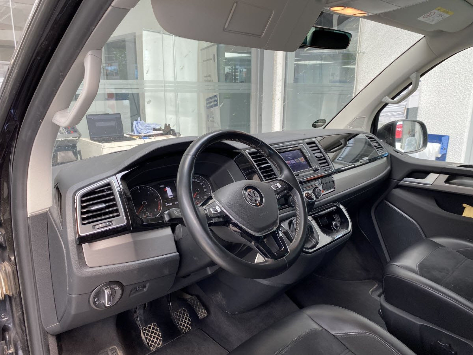 Volkswagen - T6 Multivan_7