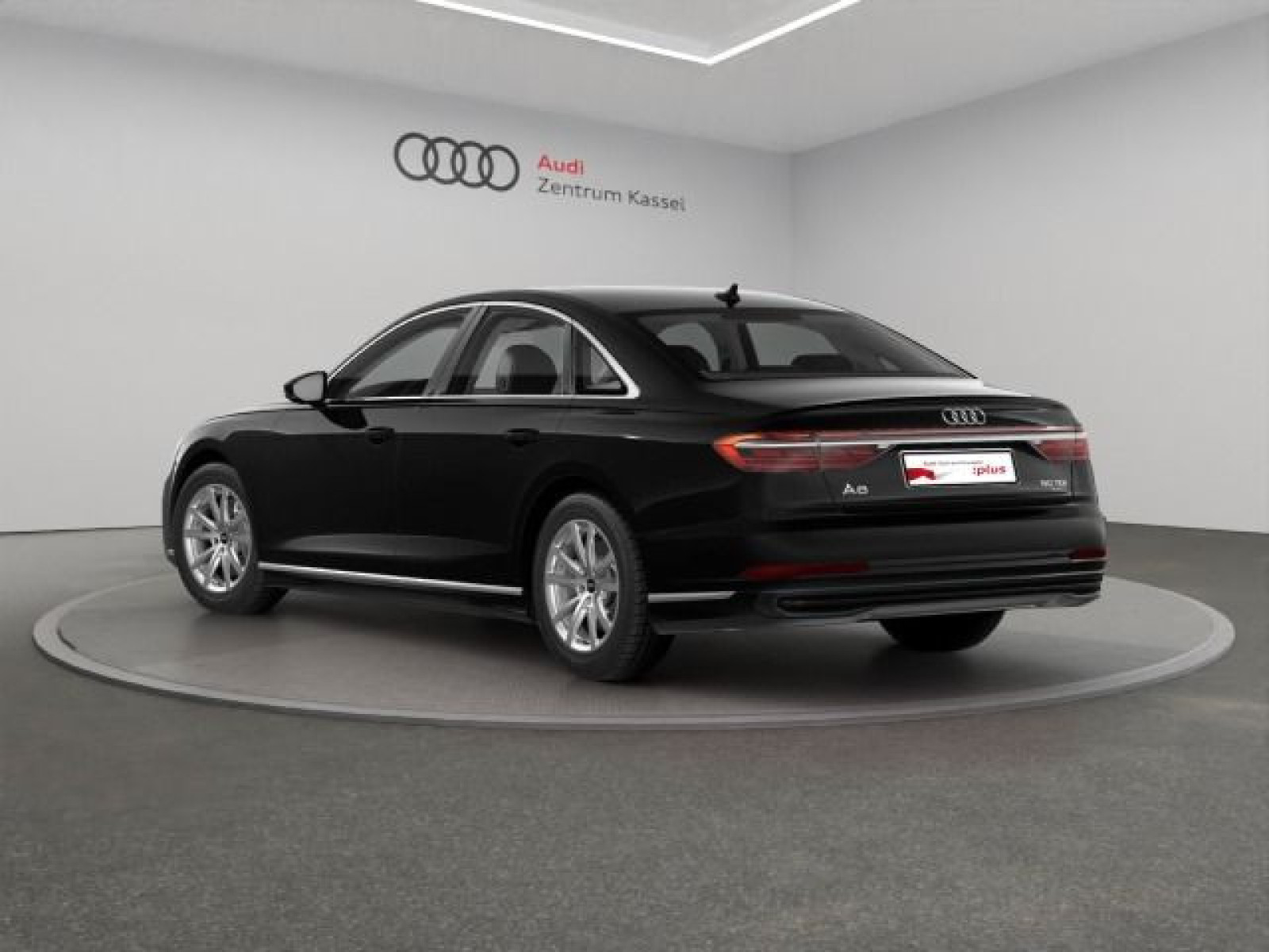 Audi - A8_4