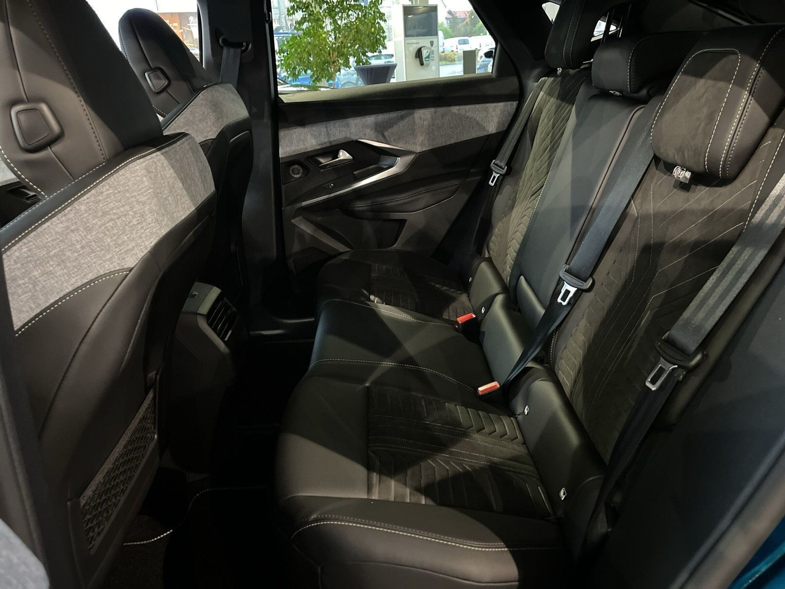 Peugeot - 3008_10
