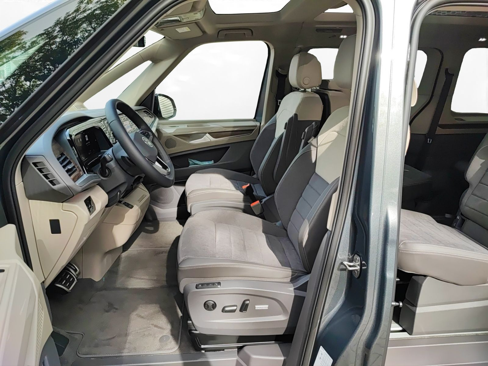 Volkswagen - Multivan_3