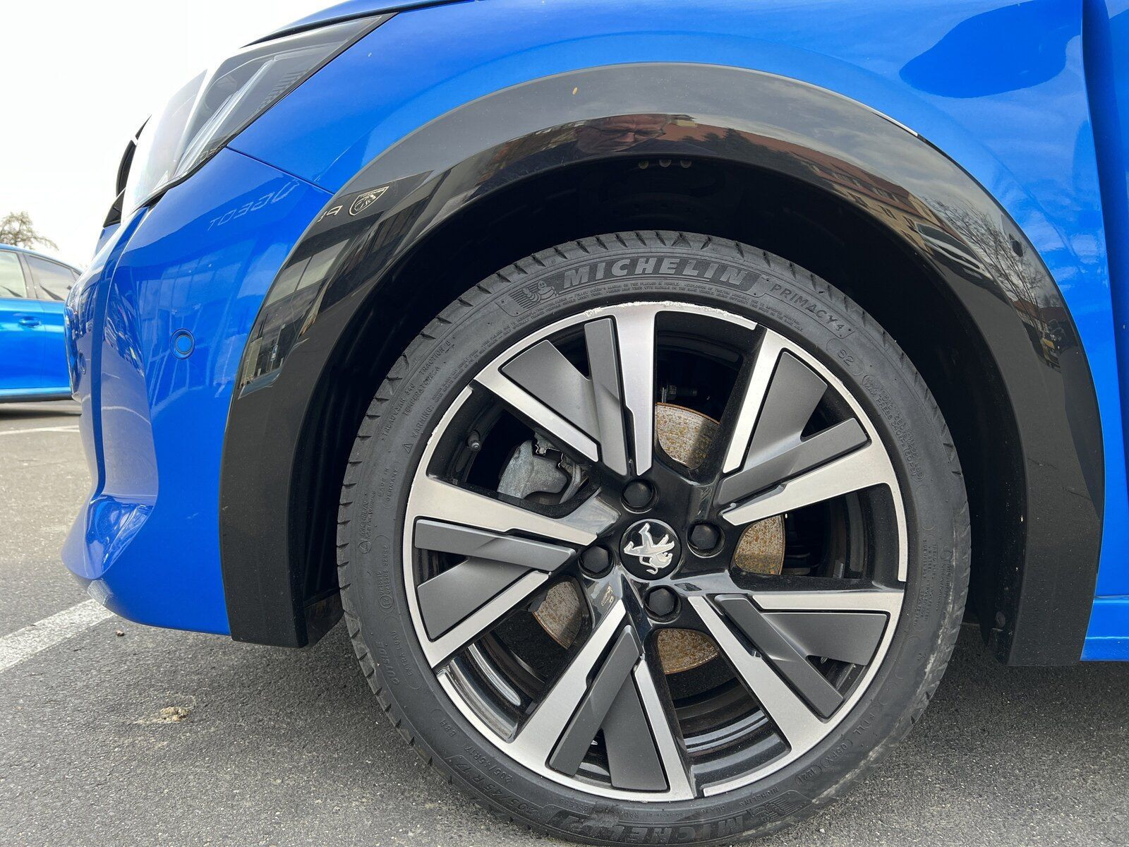 Peugeot - 208_11