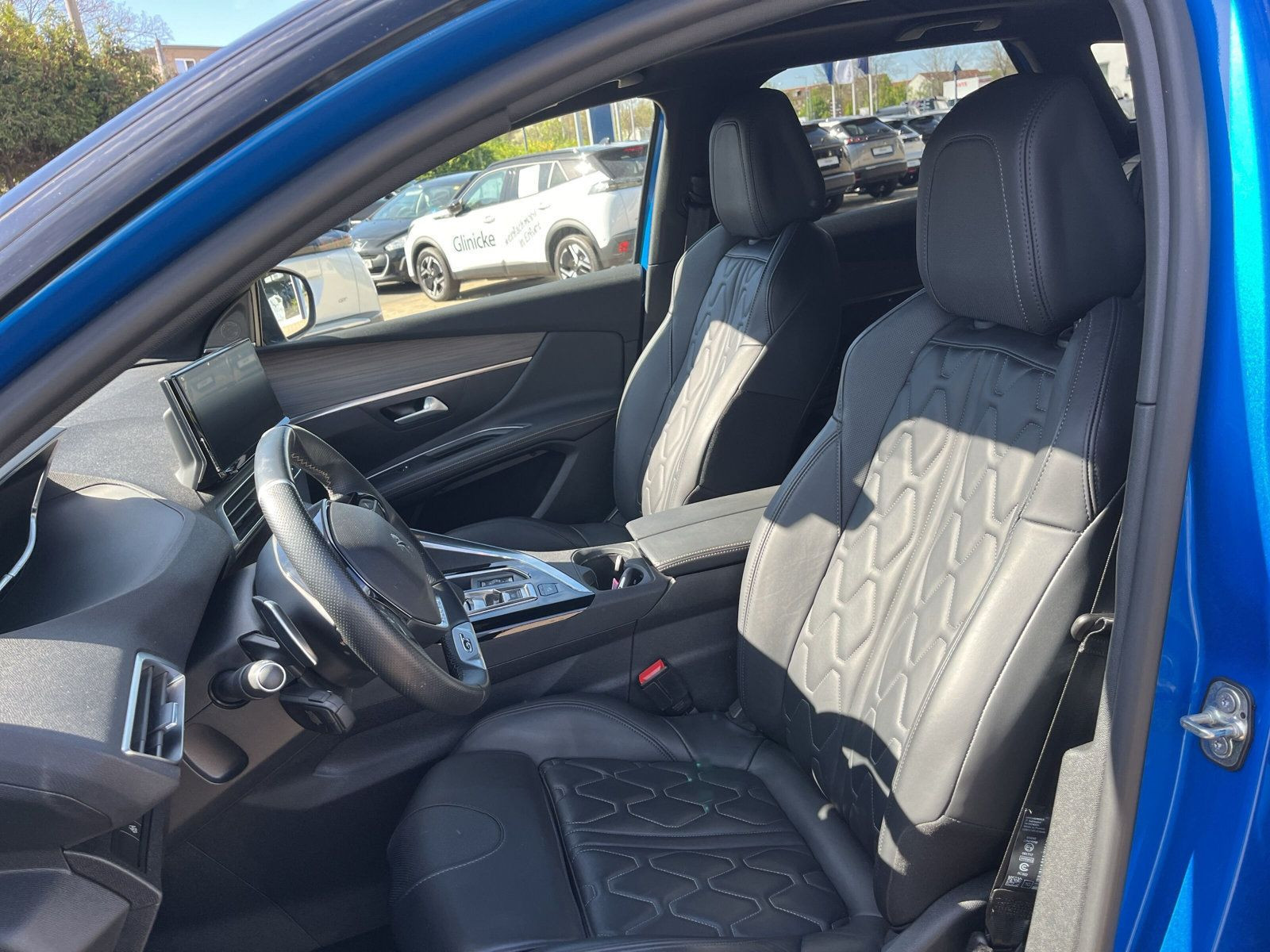 Peugeot - 3008_10