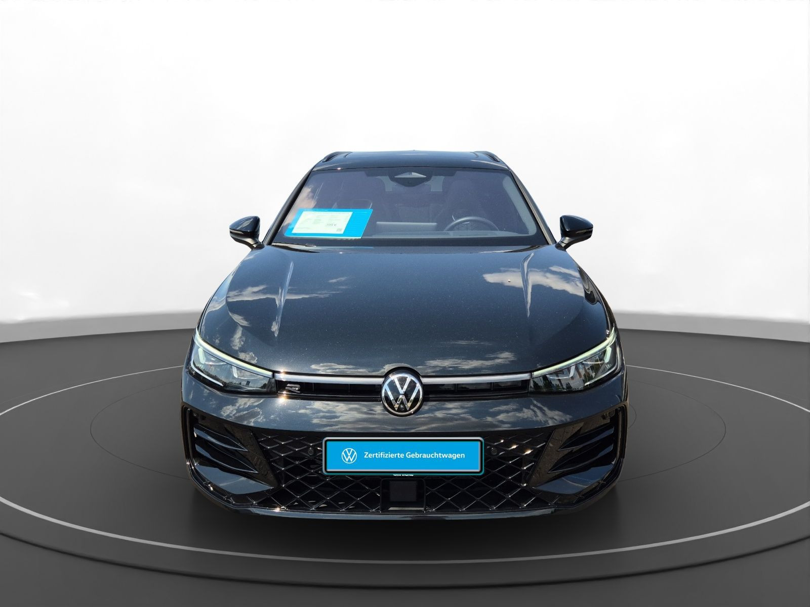 Volkswagen - Passat Variant_16