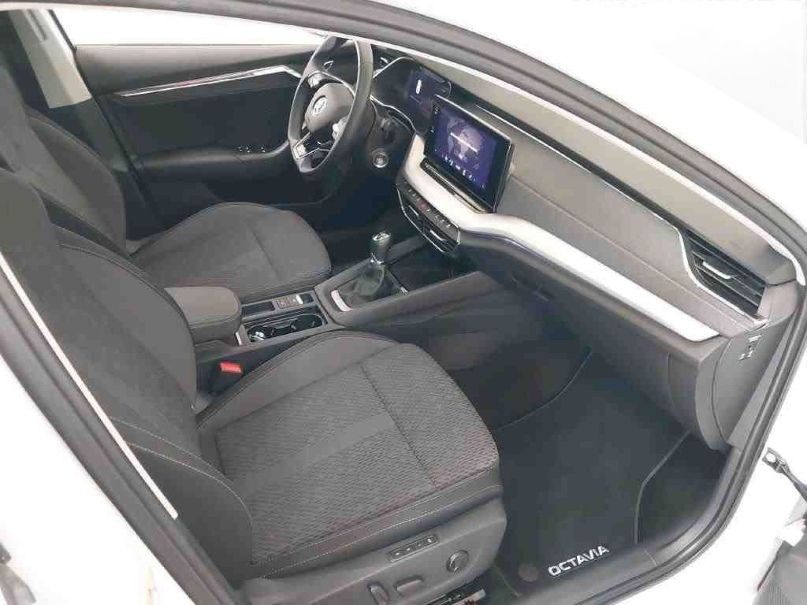 Škoda - Octavia_12