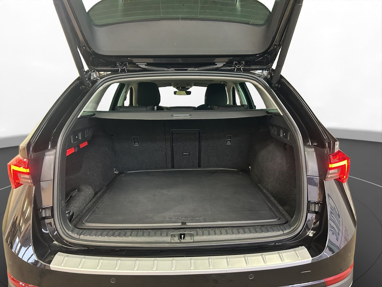 Škoda - Octavia_24