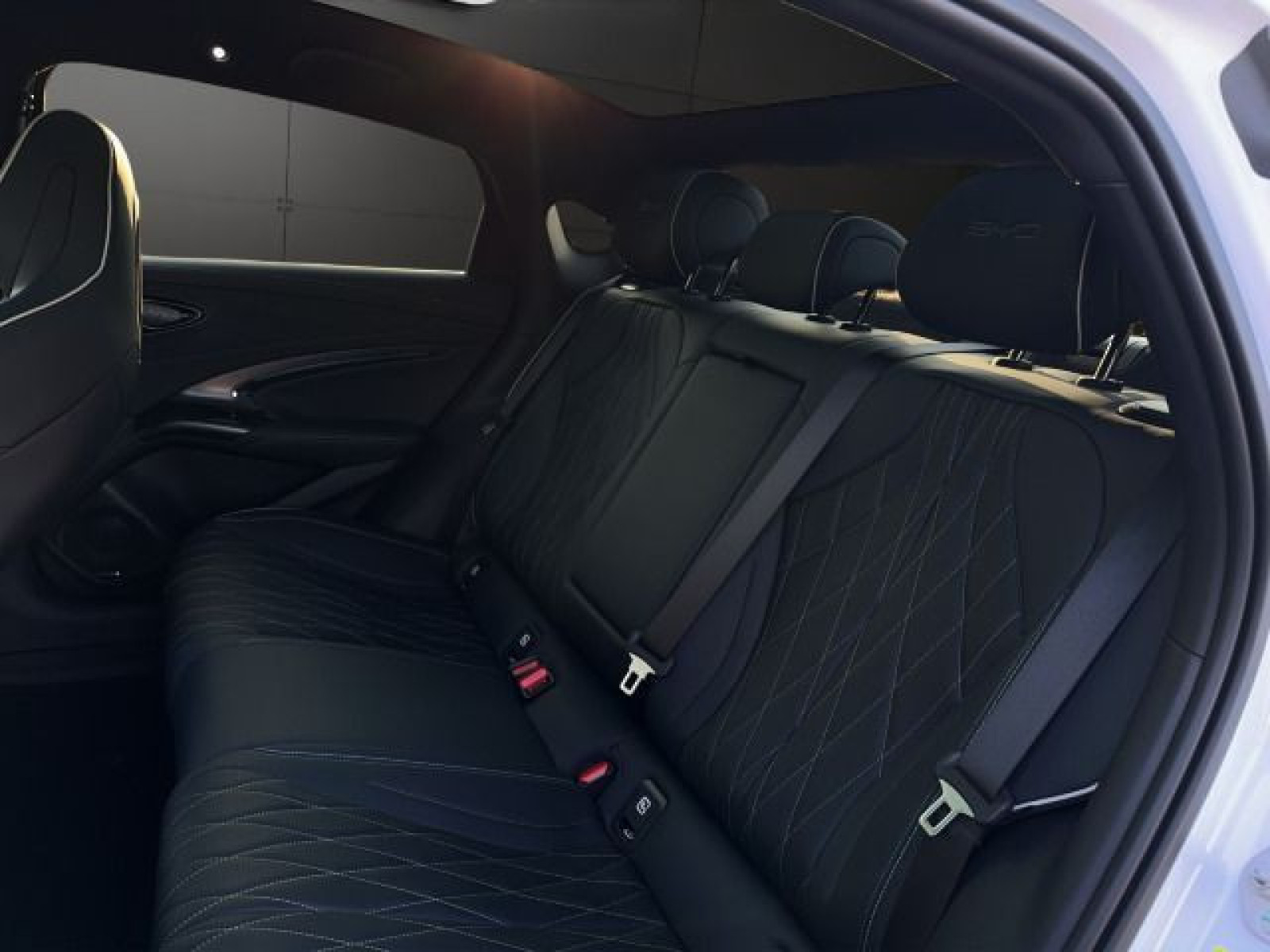BYD - SEAL_13