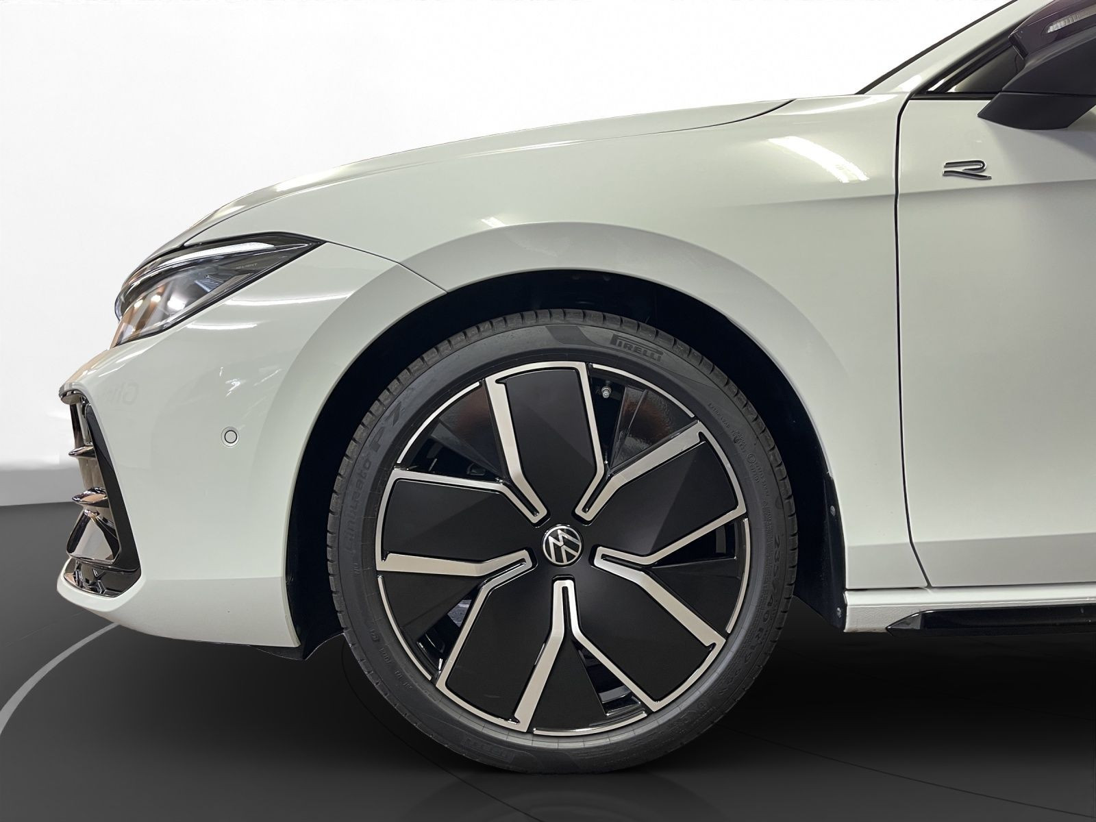 Volkswagen - Passat Variant_13