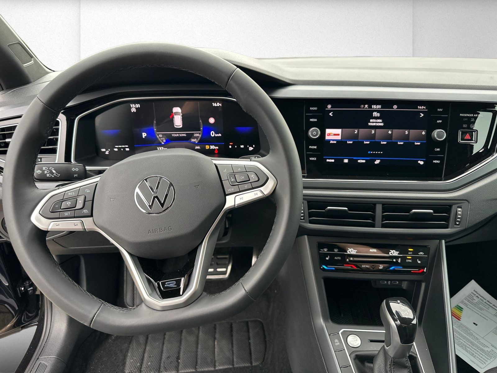 Volkswagen - Taigo_13