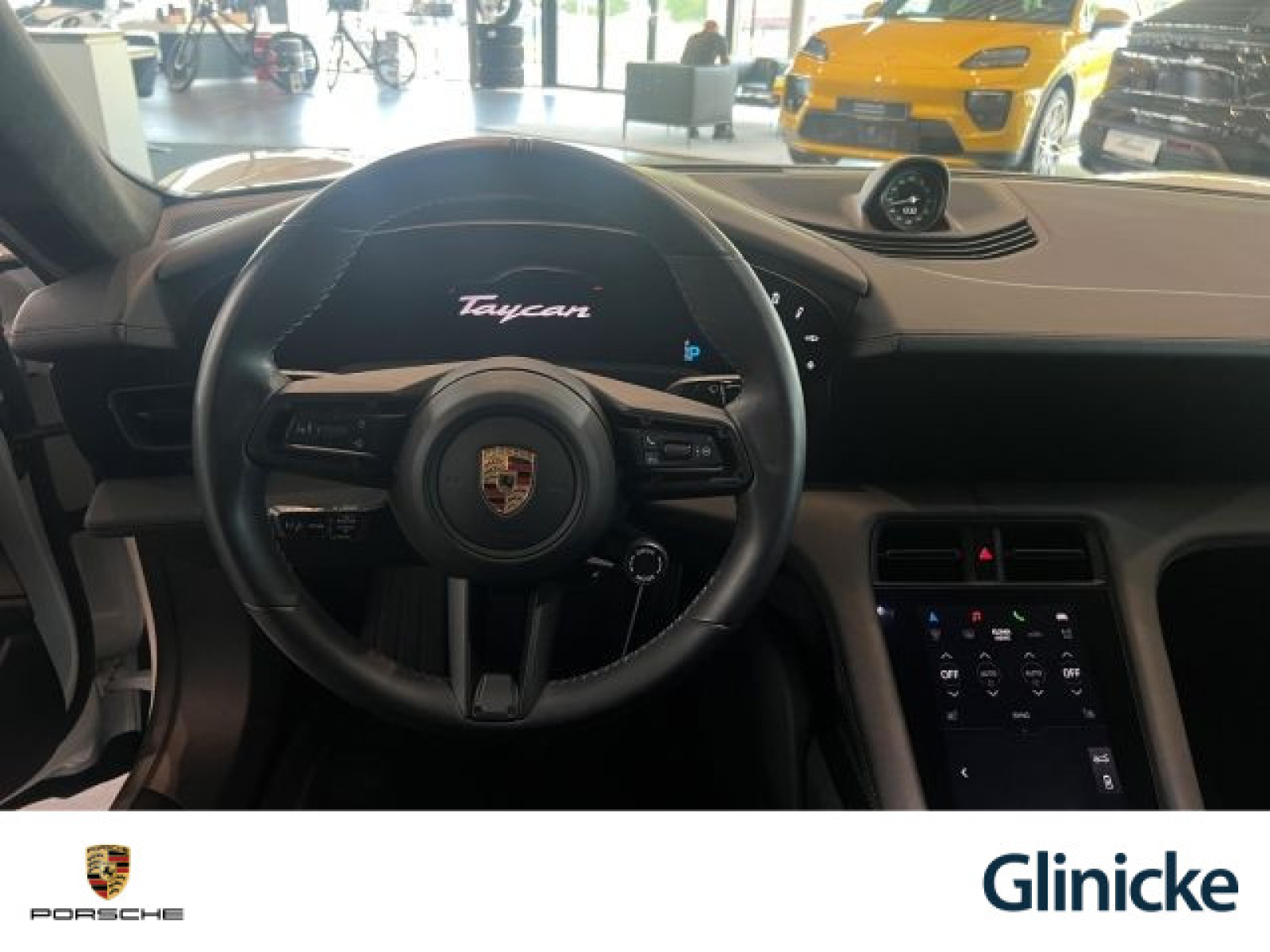 Porsche - Taycan_14