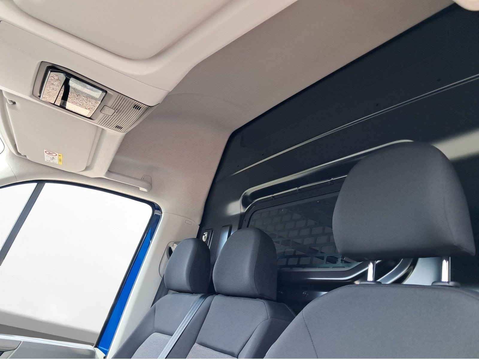 Volkswagen - Crafter_12