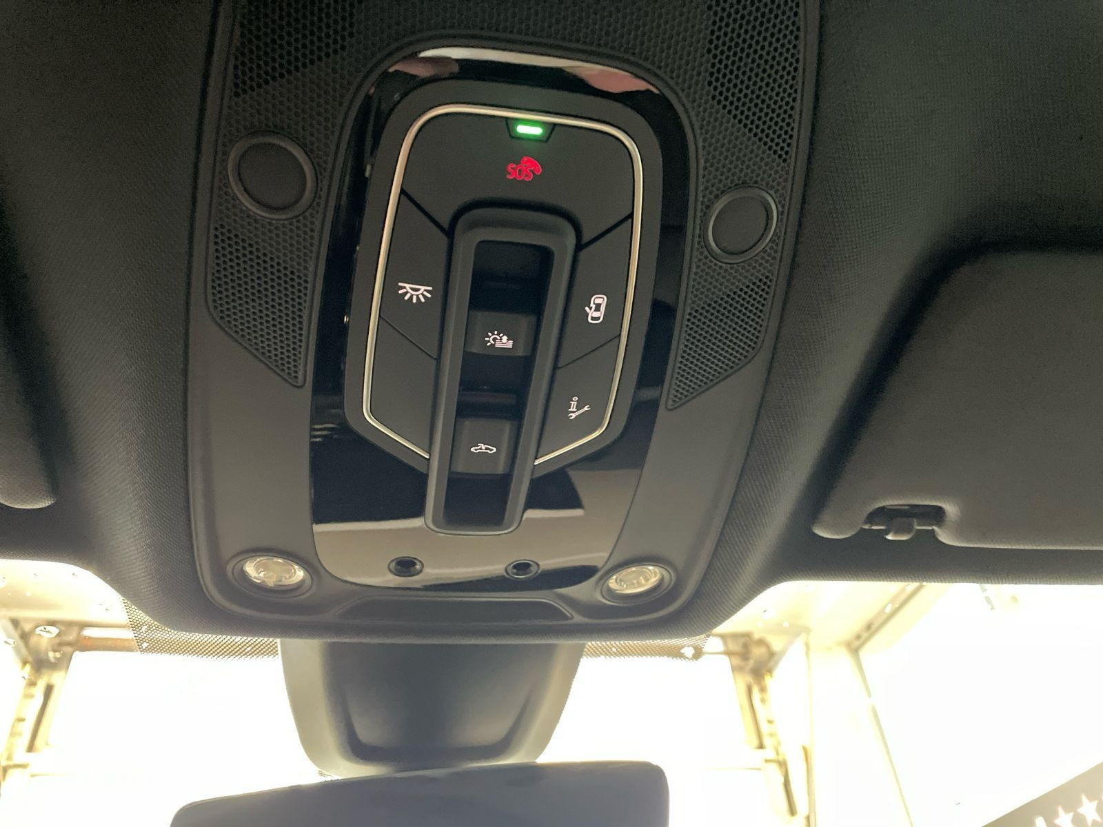Audi - Q5_10