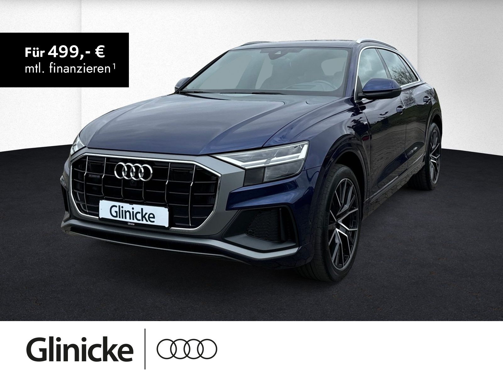 Audi - Q8_1