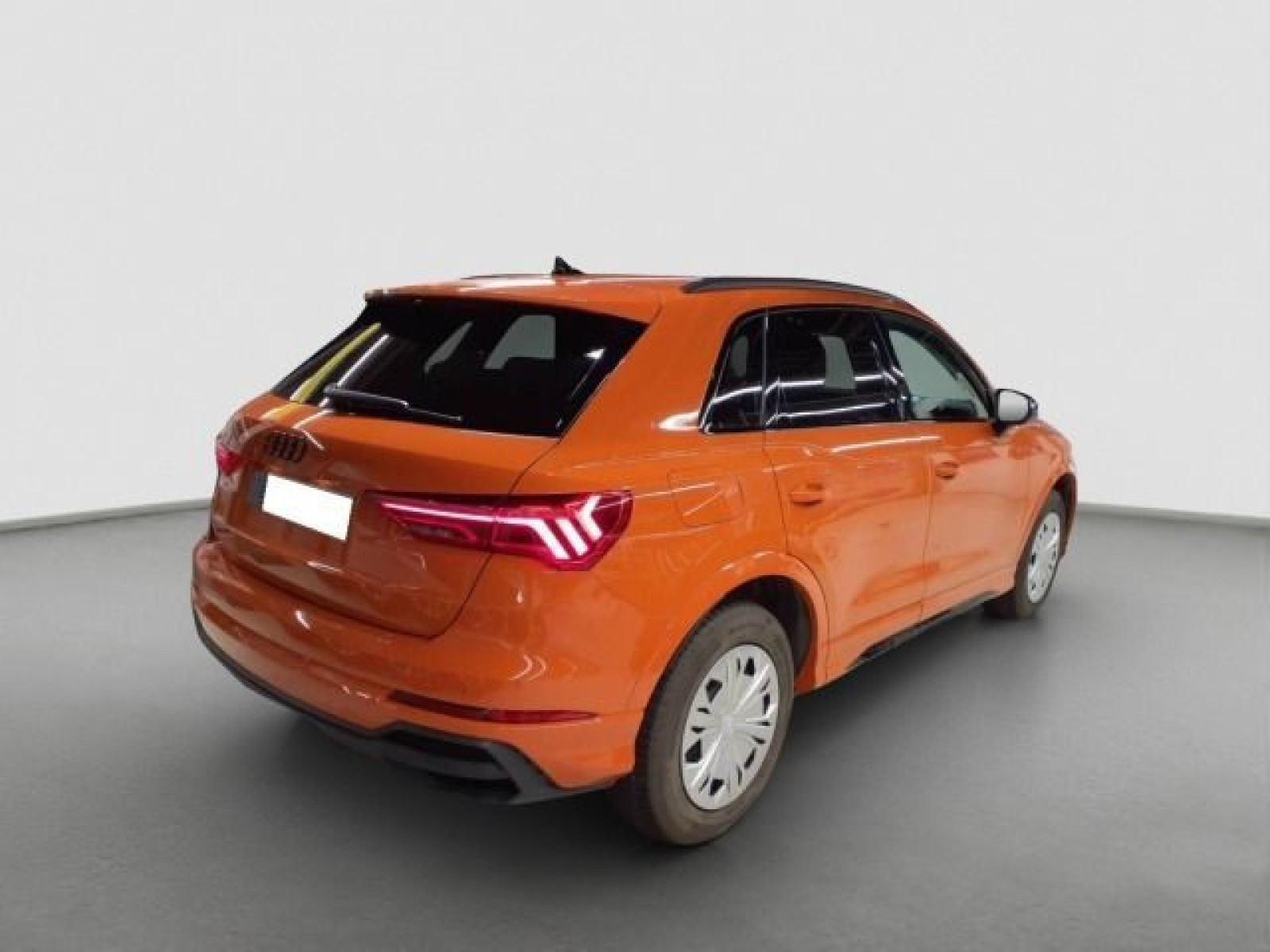 Audi - Q3_2