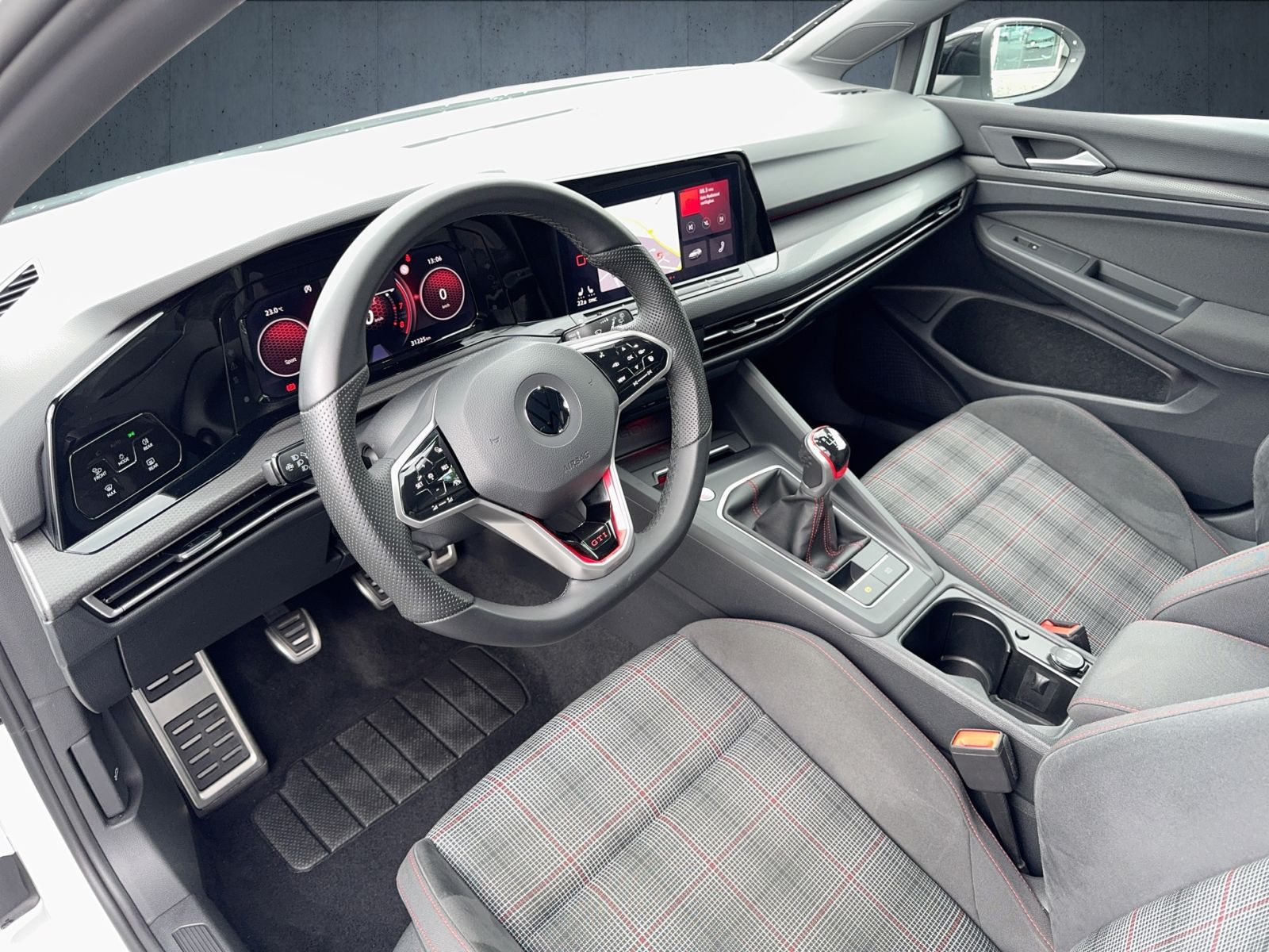 Volkswagen - Golf GTI_11