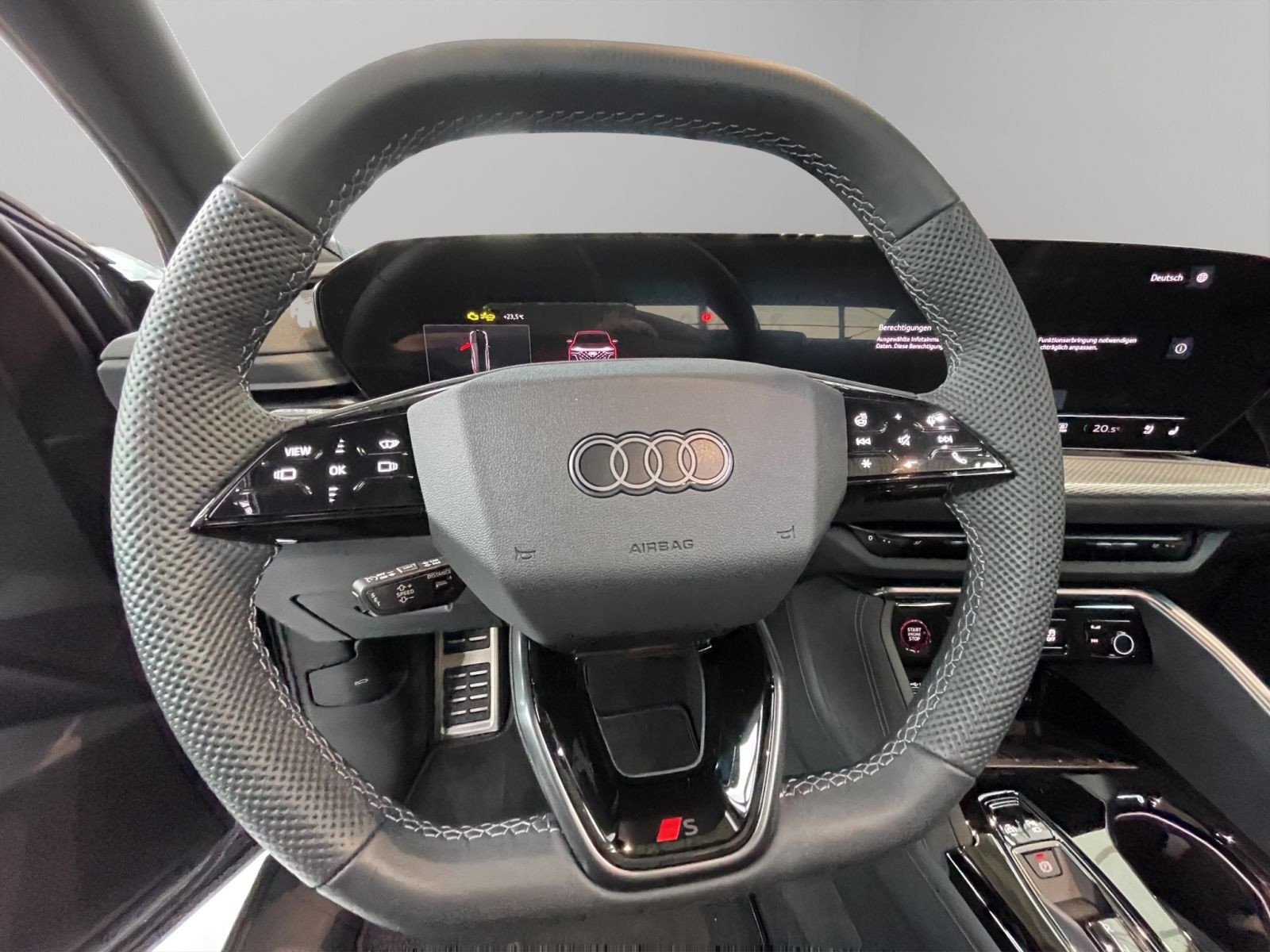 Audi - SQ5_12