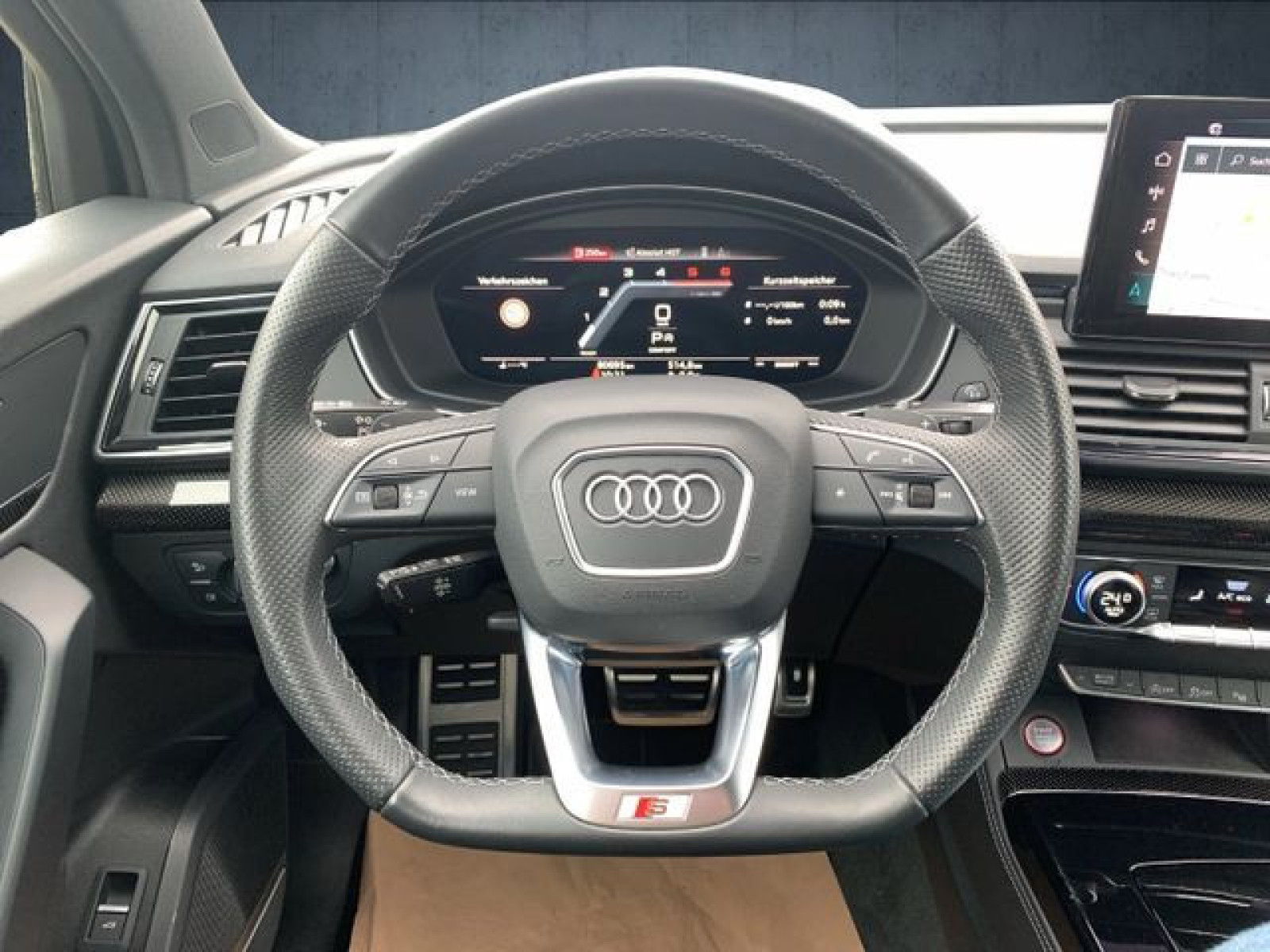 Audi - SQ5 Sportback_25