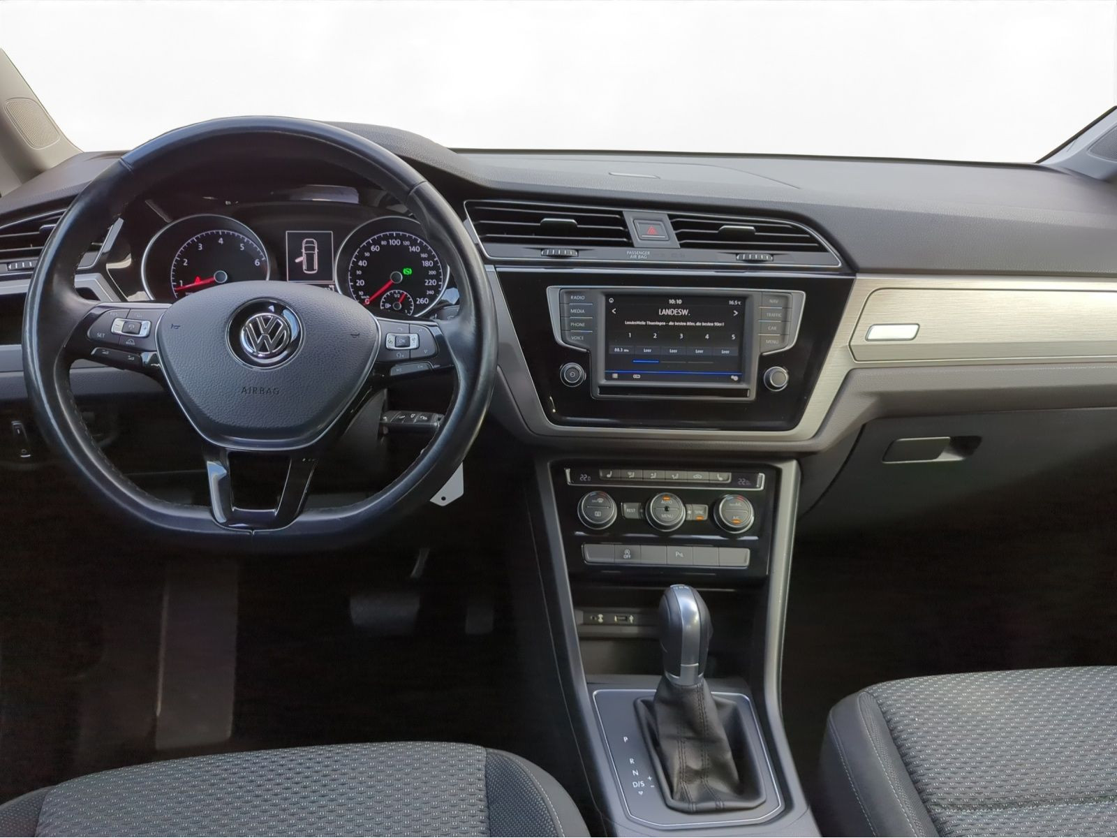 Volkswagen - Touran_6