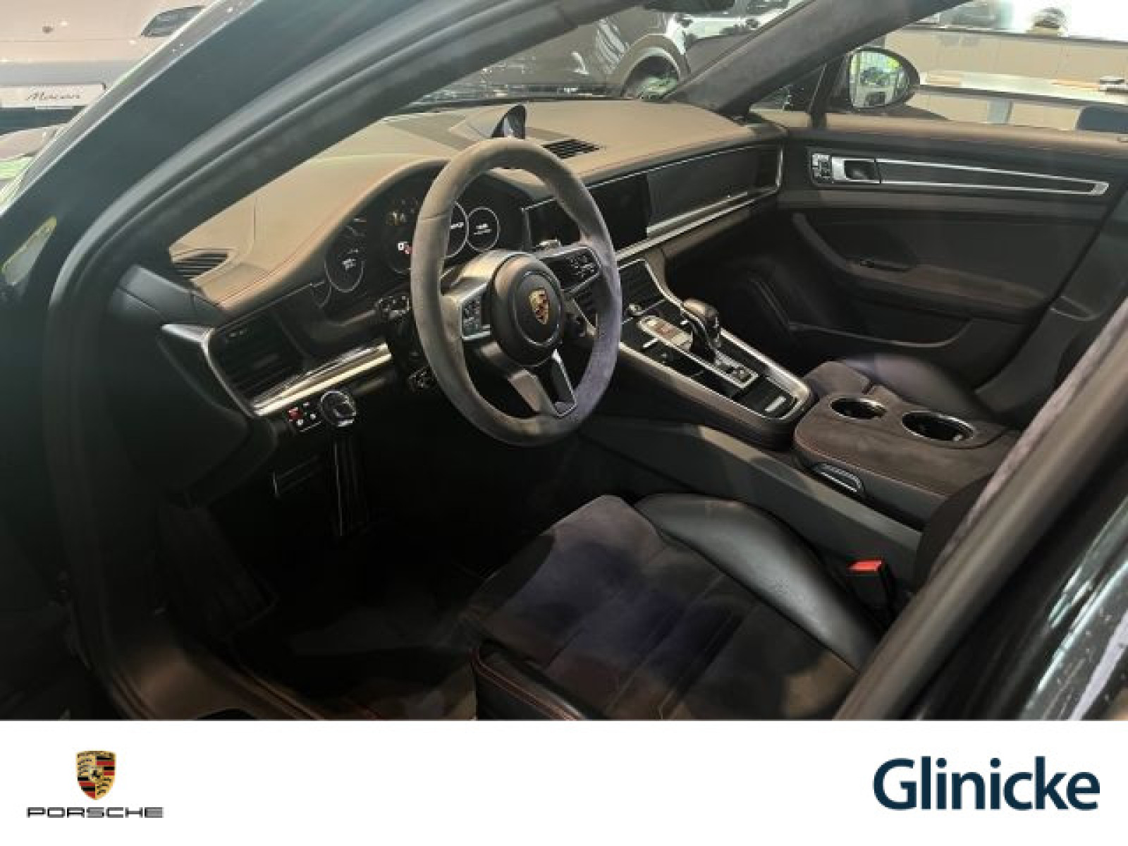 Porsche - Panamera_17