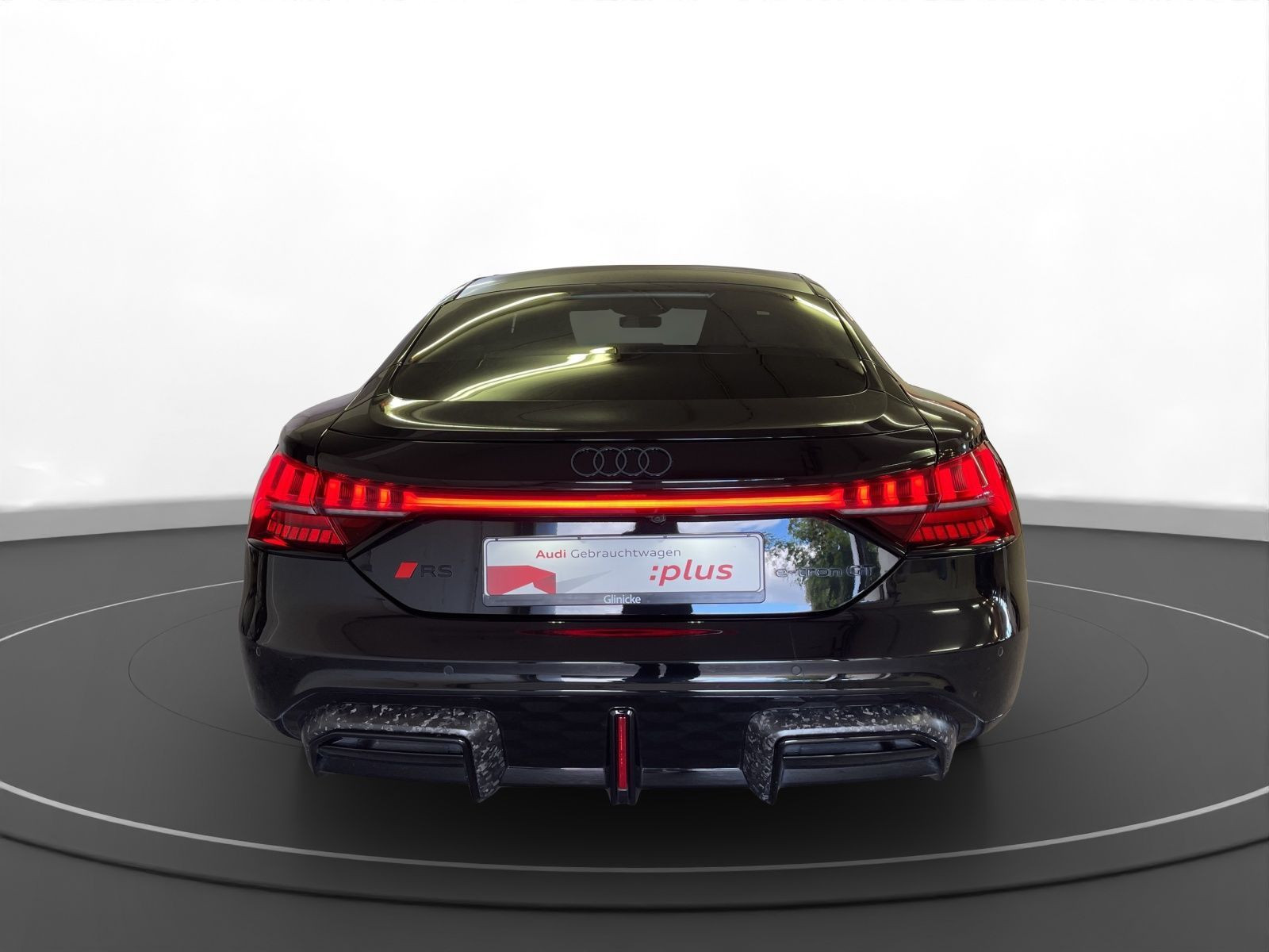 Audi - RS e-tron GT_5