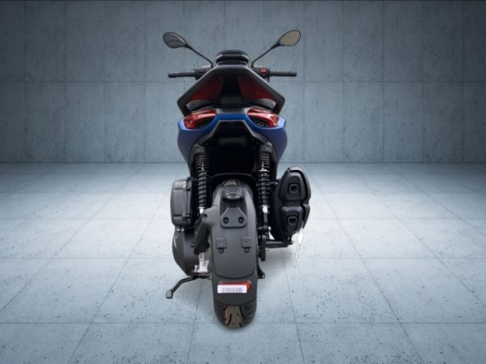 Piaggio - _4