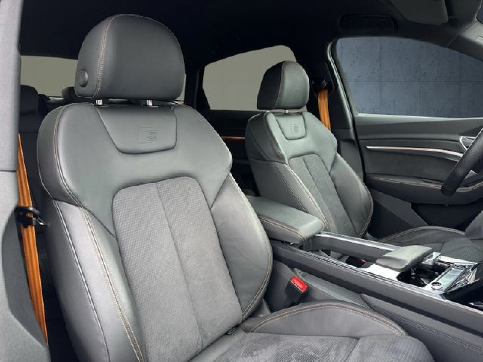Audi - e-tron Sportback_19
