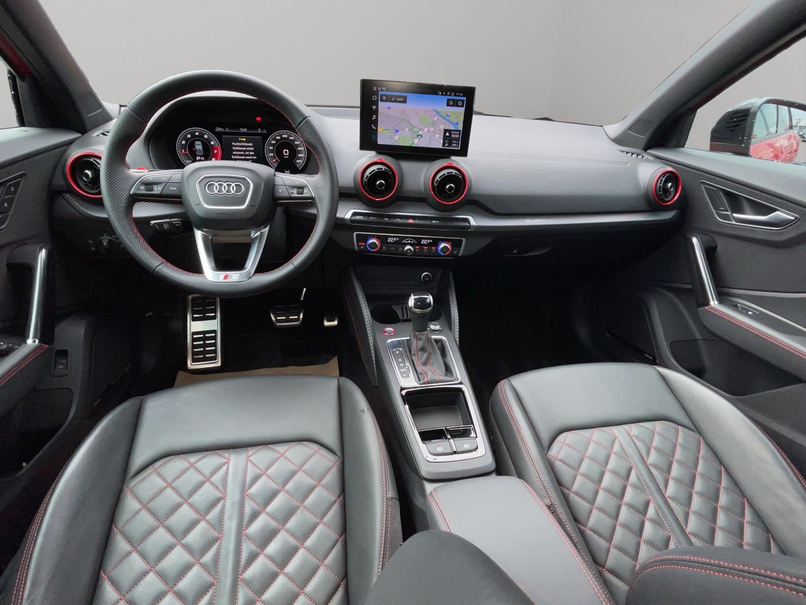 Audi - SQ2_17