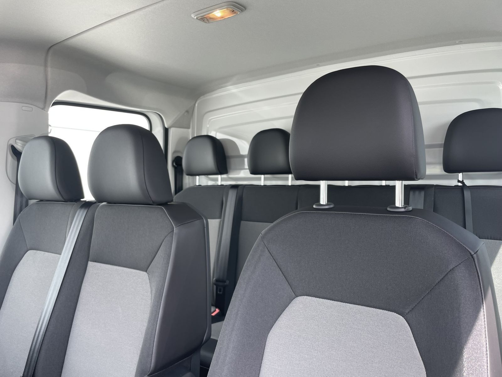 Volkswagen - Crafter_9