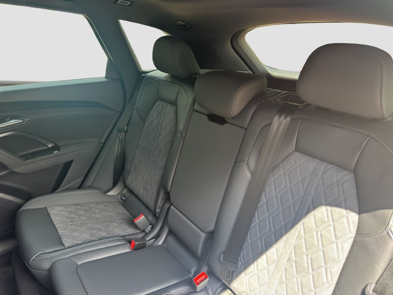 Audi - SQ5_15