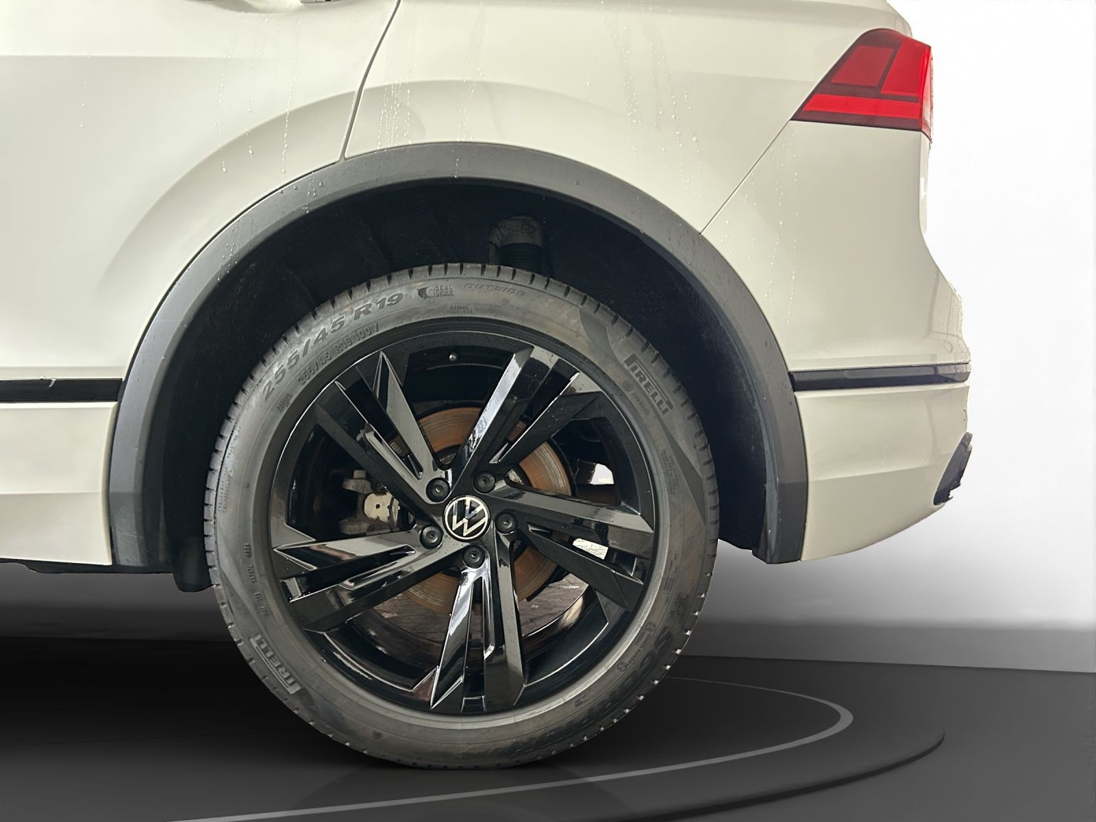 Volkswagen - Tiguan_14