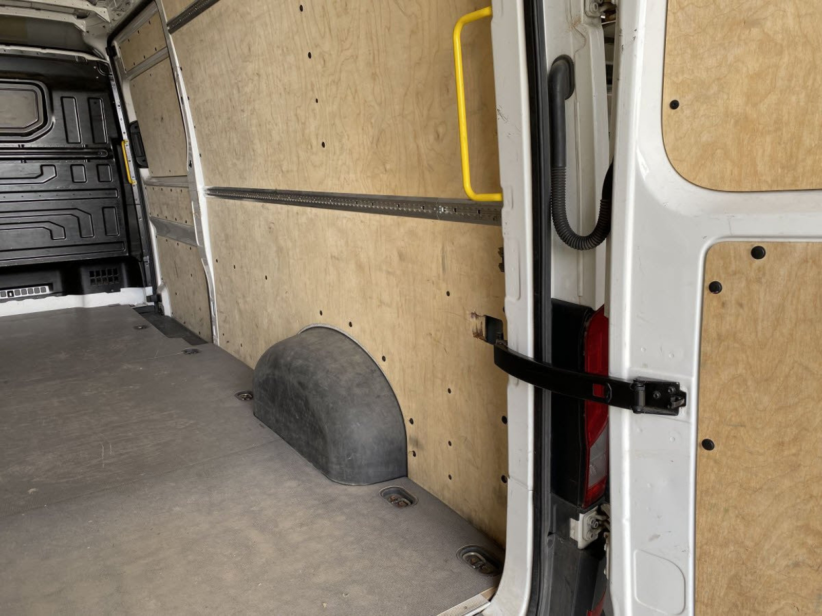 Volkswagen - Crafter_19