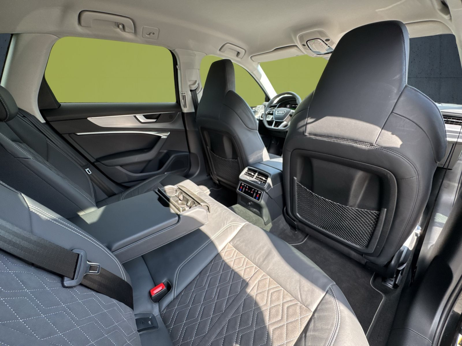 Audi - S6 Avant_18 Audi - S6 Avant_18