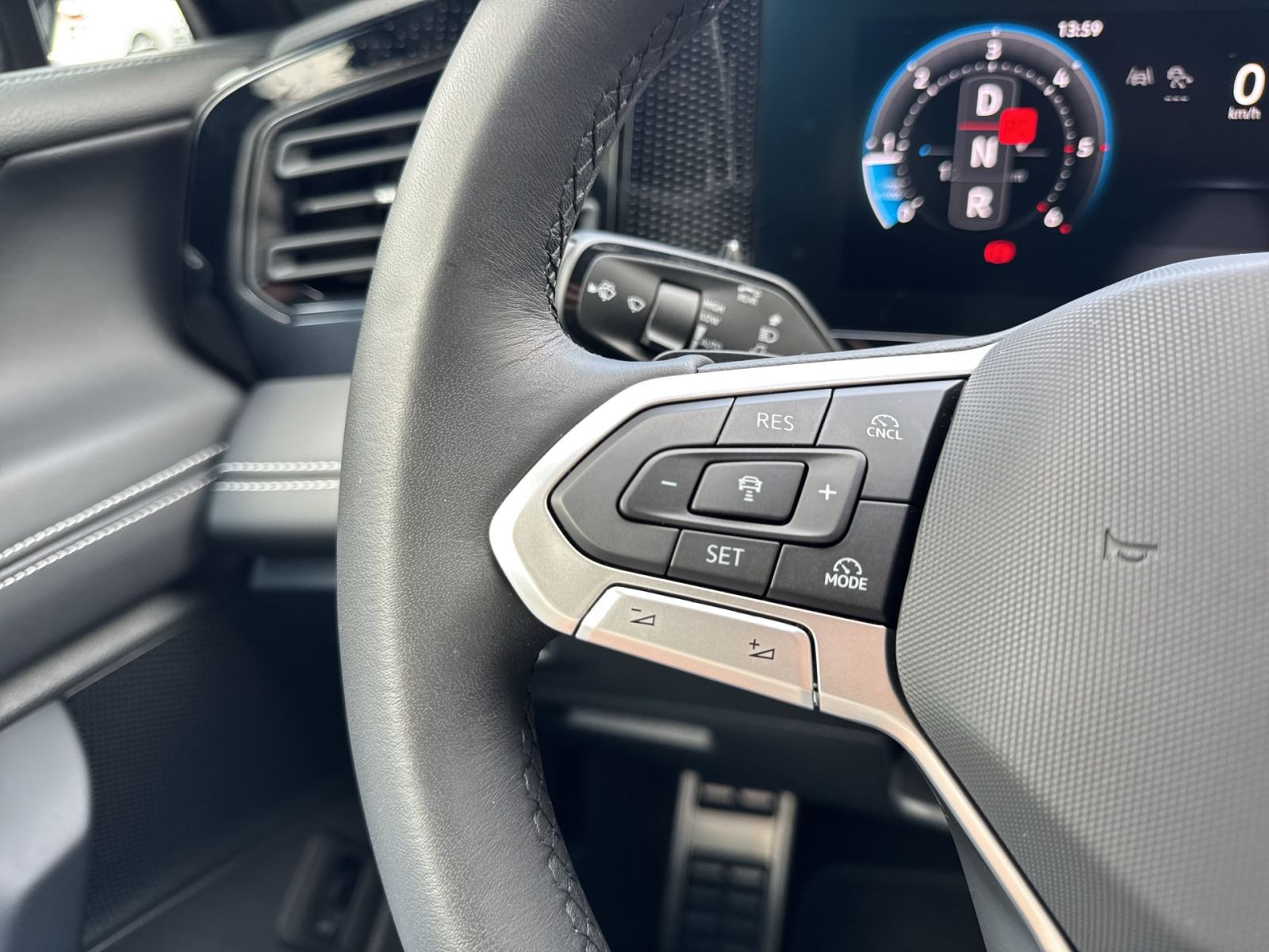 Volkswagen - Tiguan_27