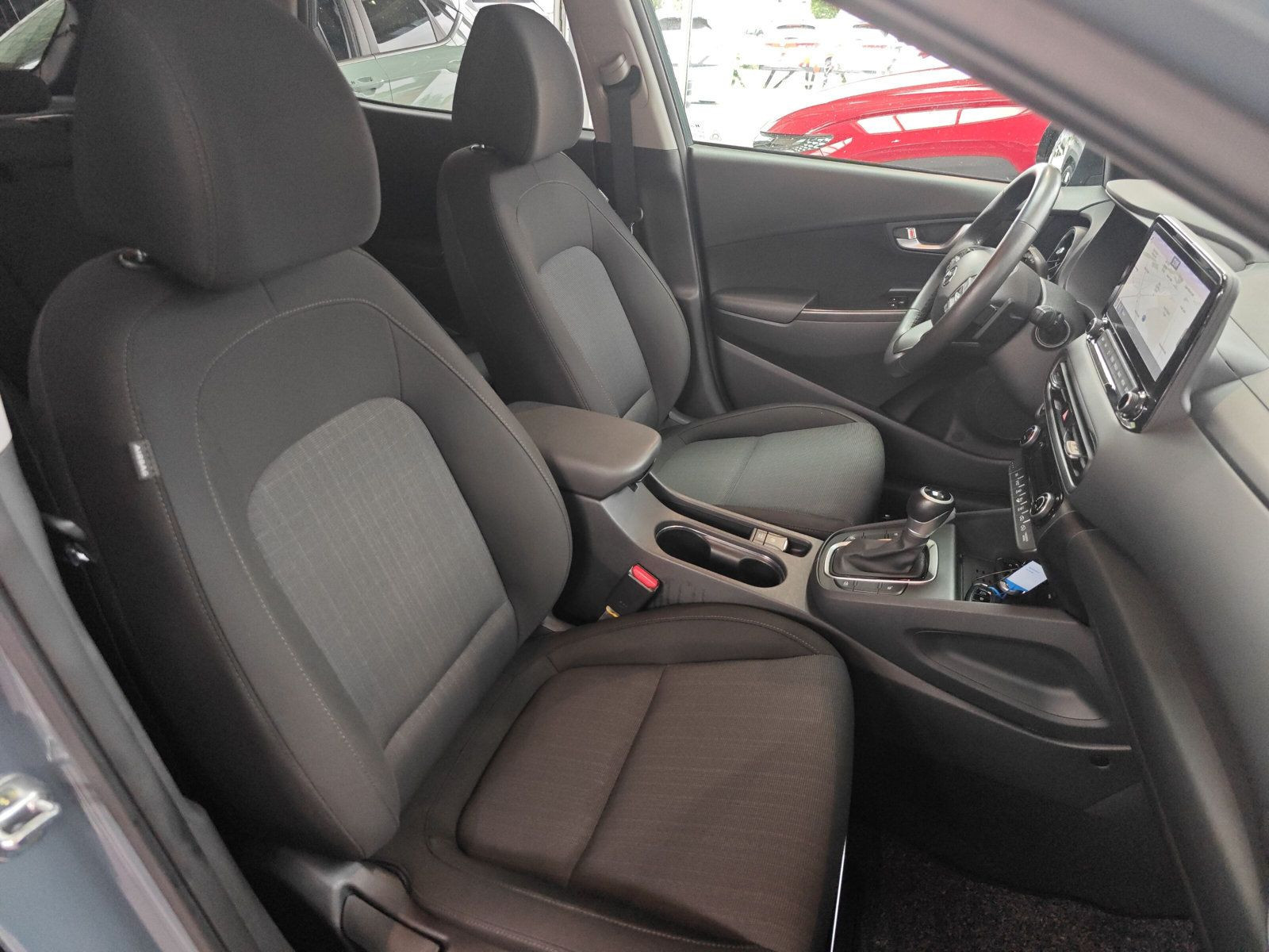 Hyundai - Kona_6