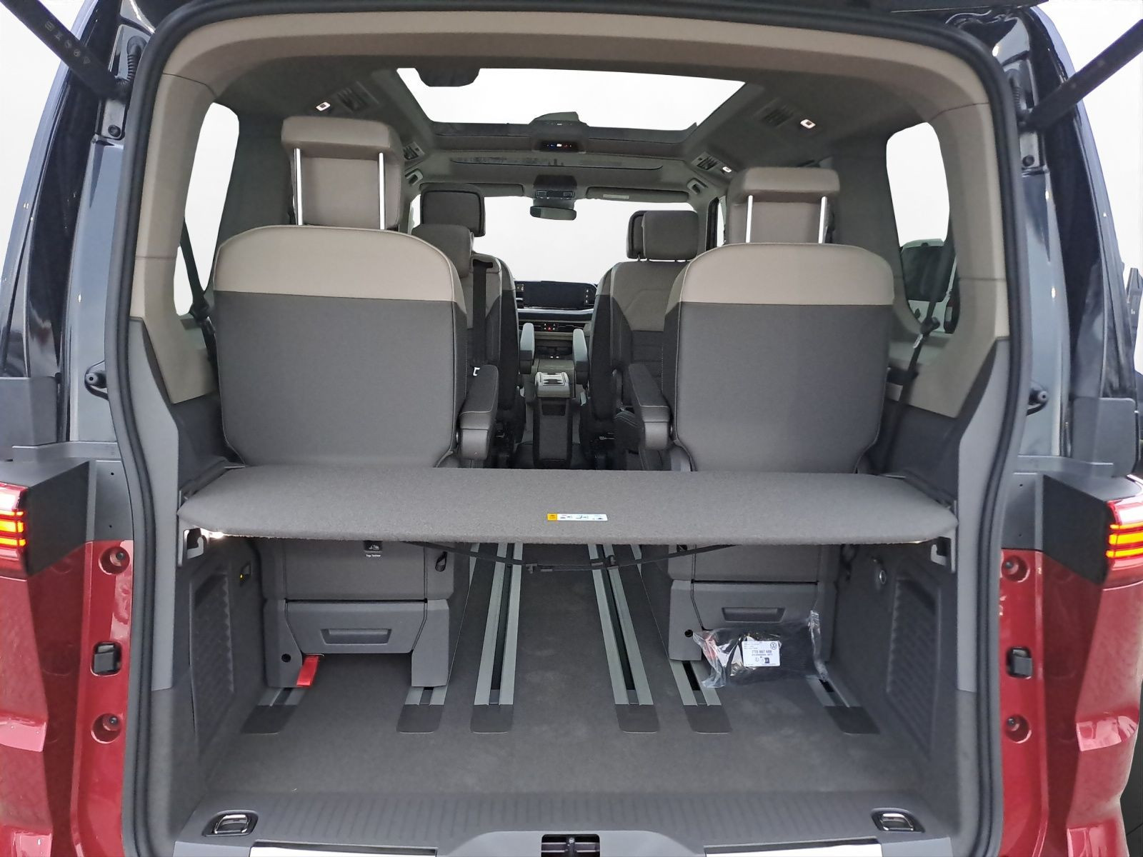 Volkswagen - Multivan_18