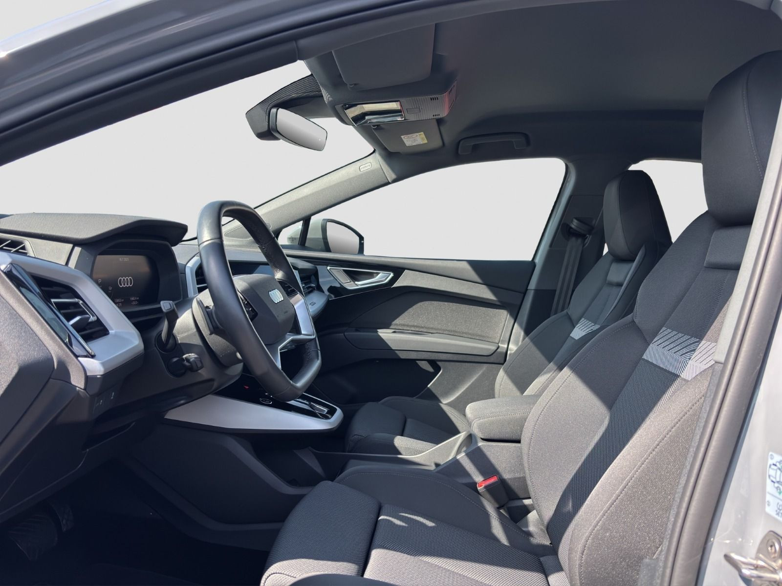 Audi - Q4 Sportback e-tron_8