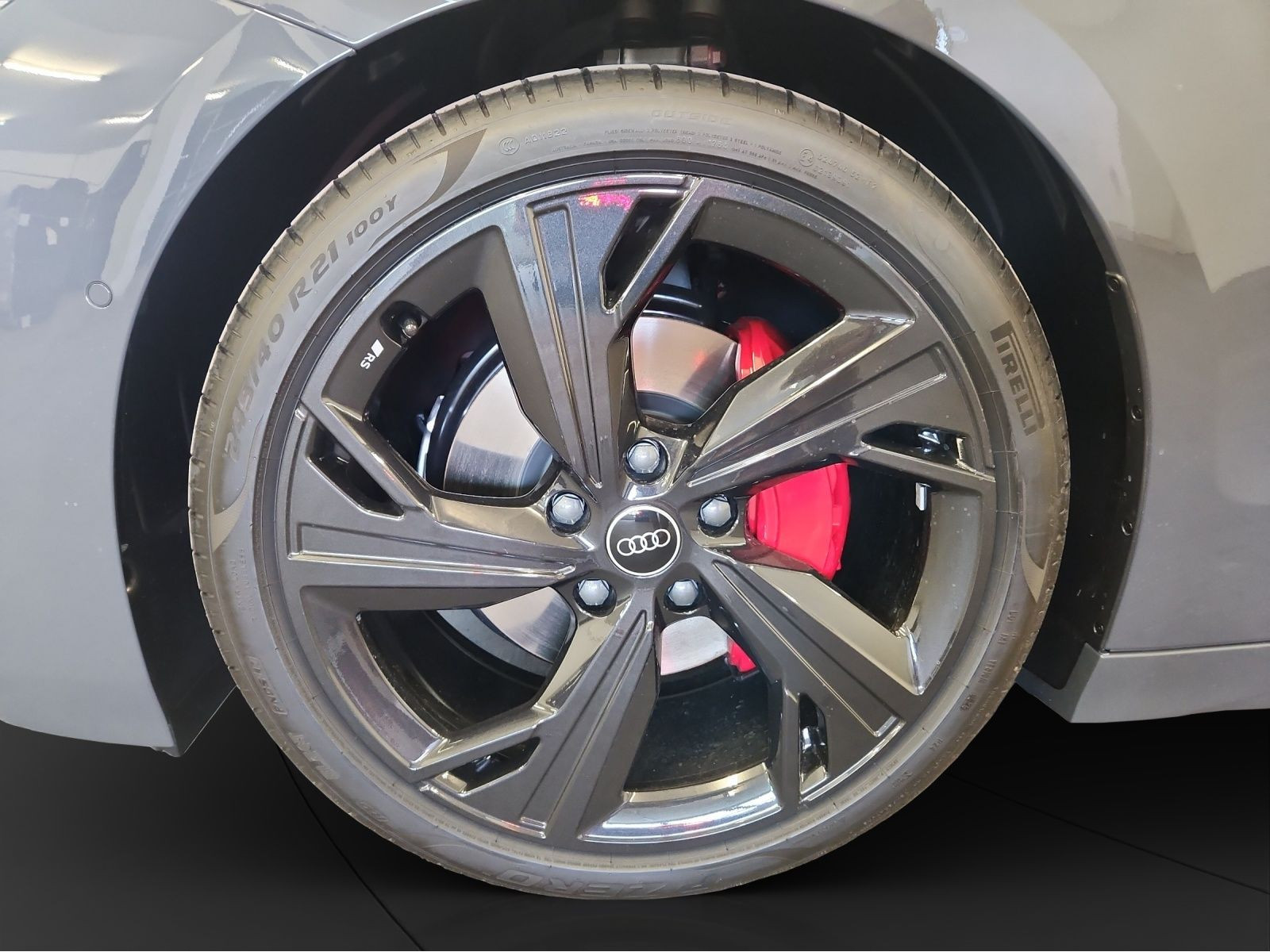 Audi - A6 Sportback e-tron_7