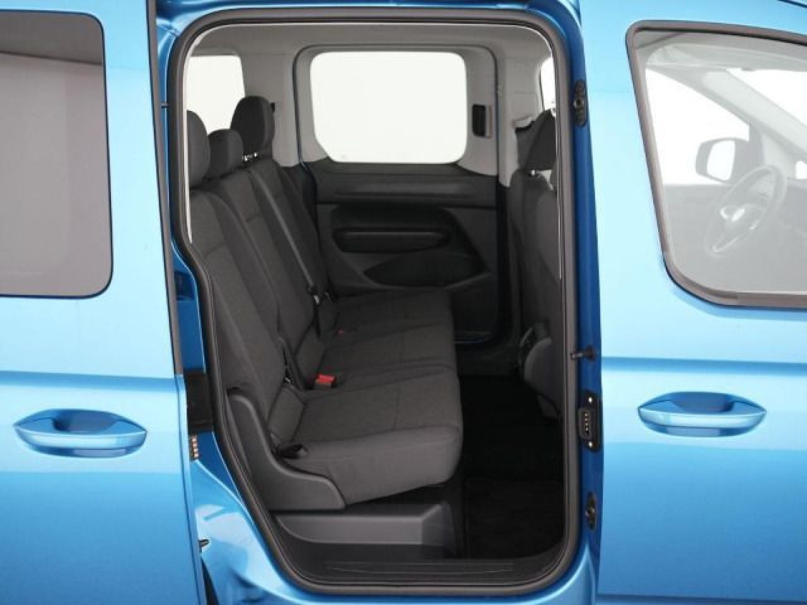 Volkswagen - Caddy_9