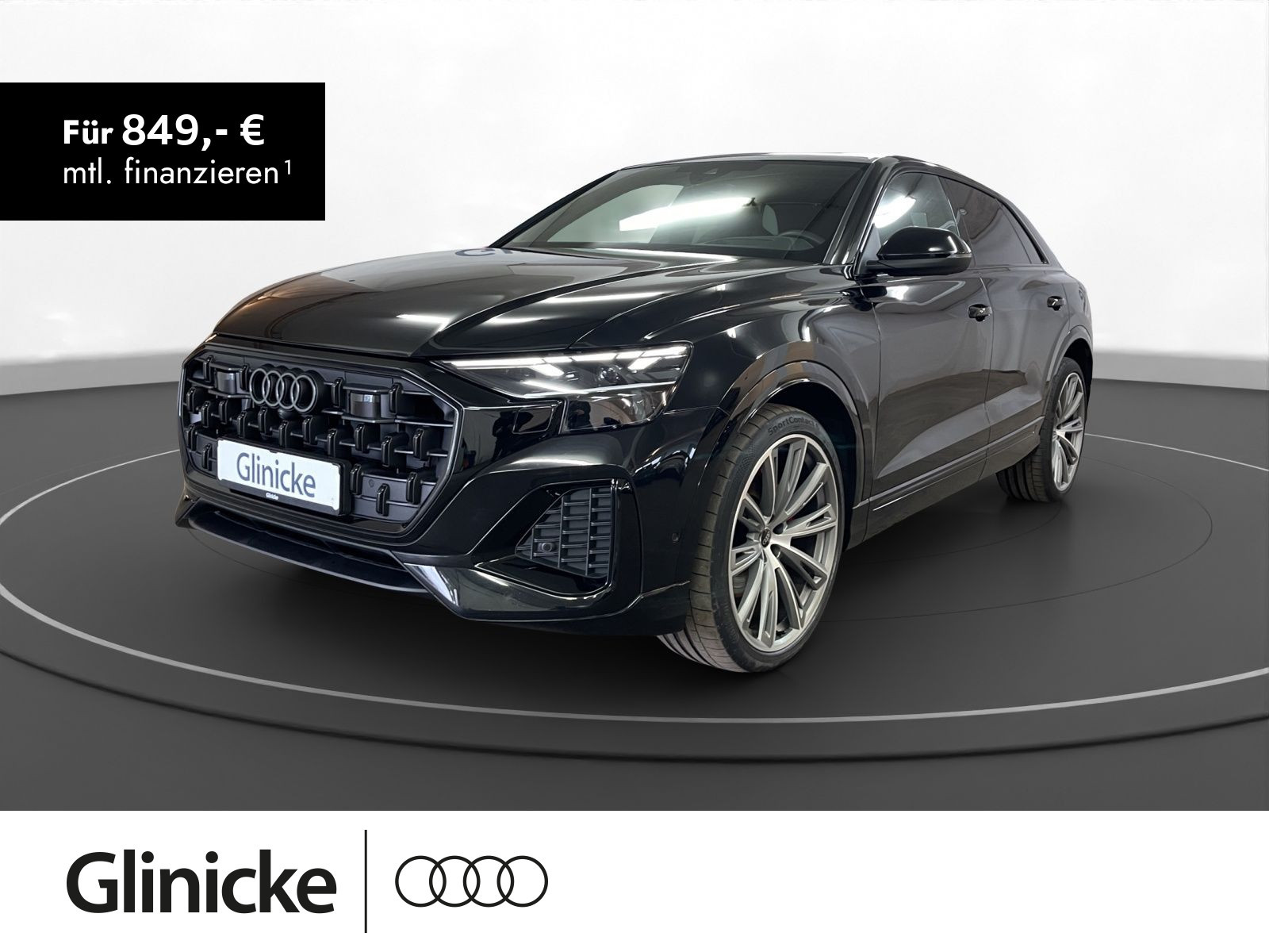 Audi - Q8_1