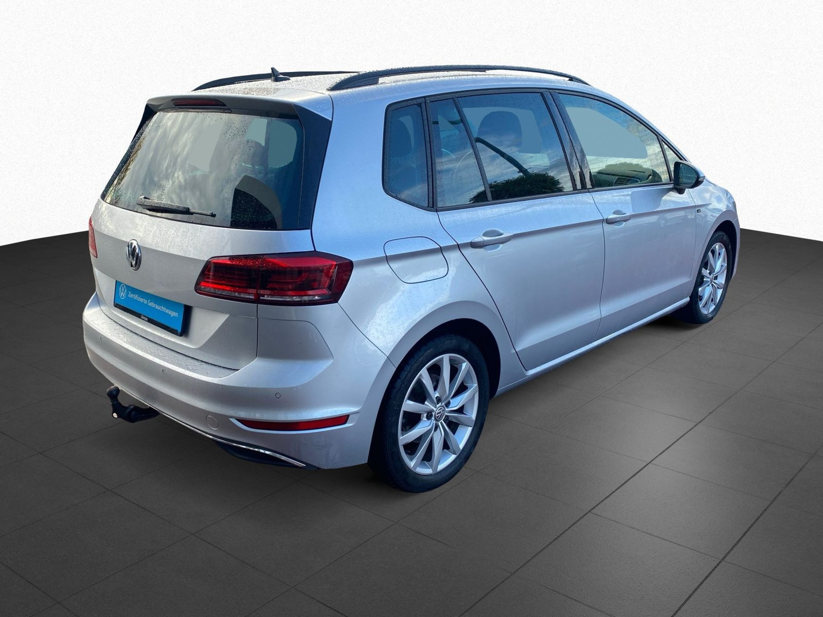 Volkswagen - Golf Sportsvan_4