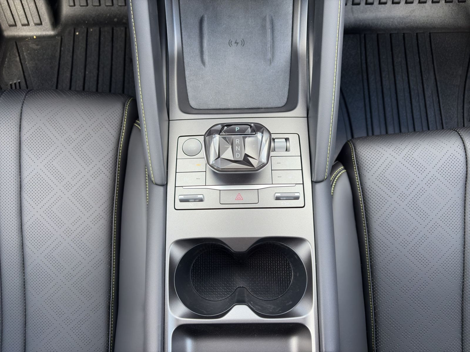 BYD - ATTO 2_16