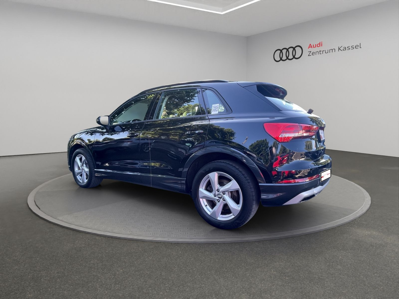 Audi - Q3_3