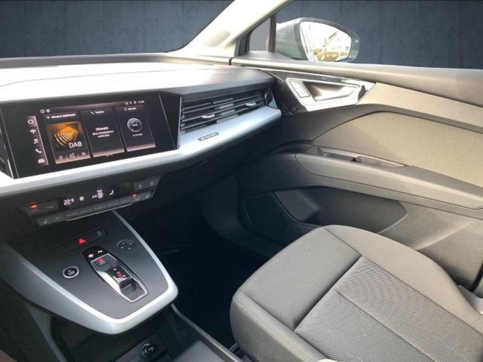 Audi - Q4 e-tron_27