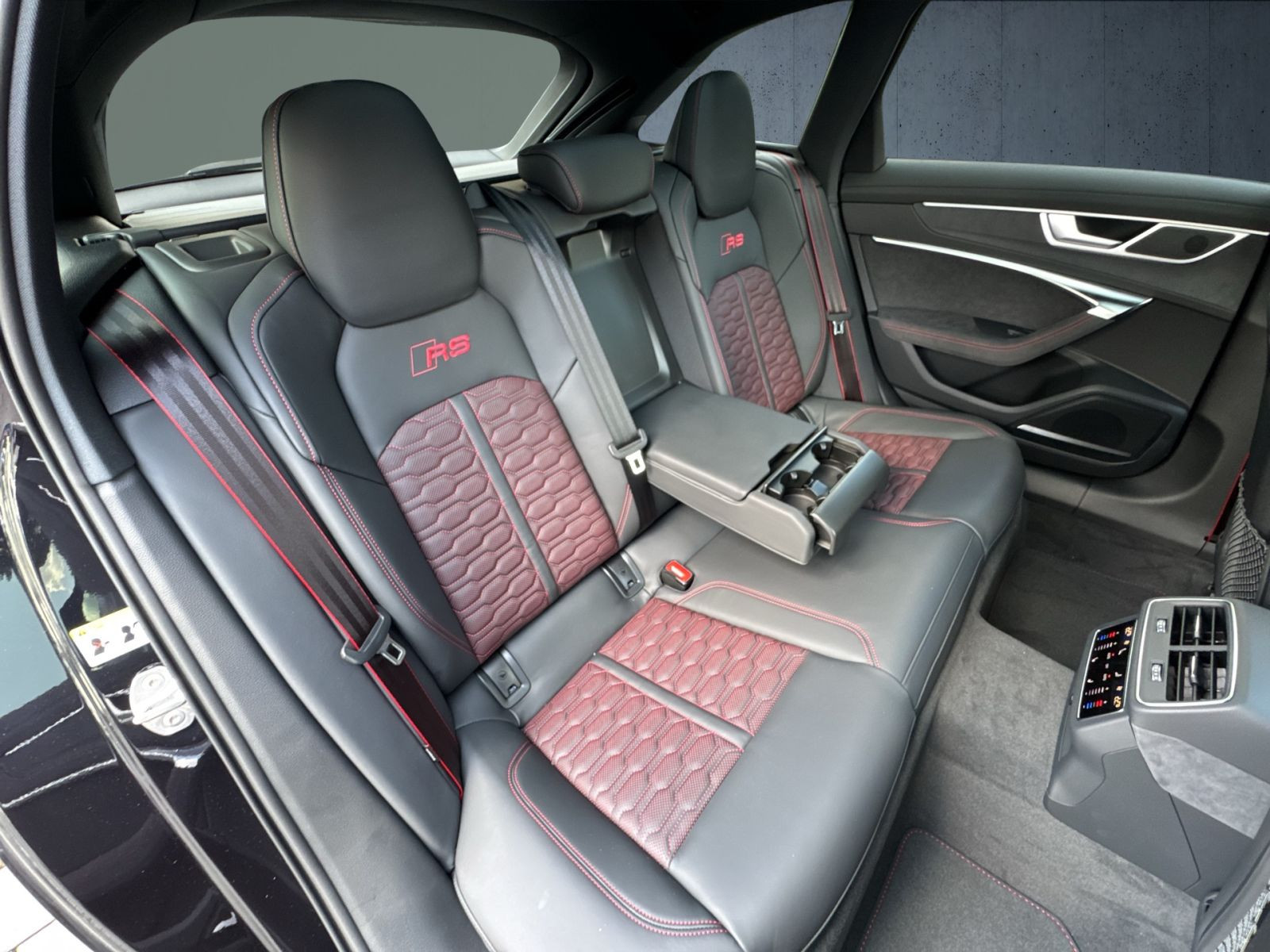 Audi - RS 6_20