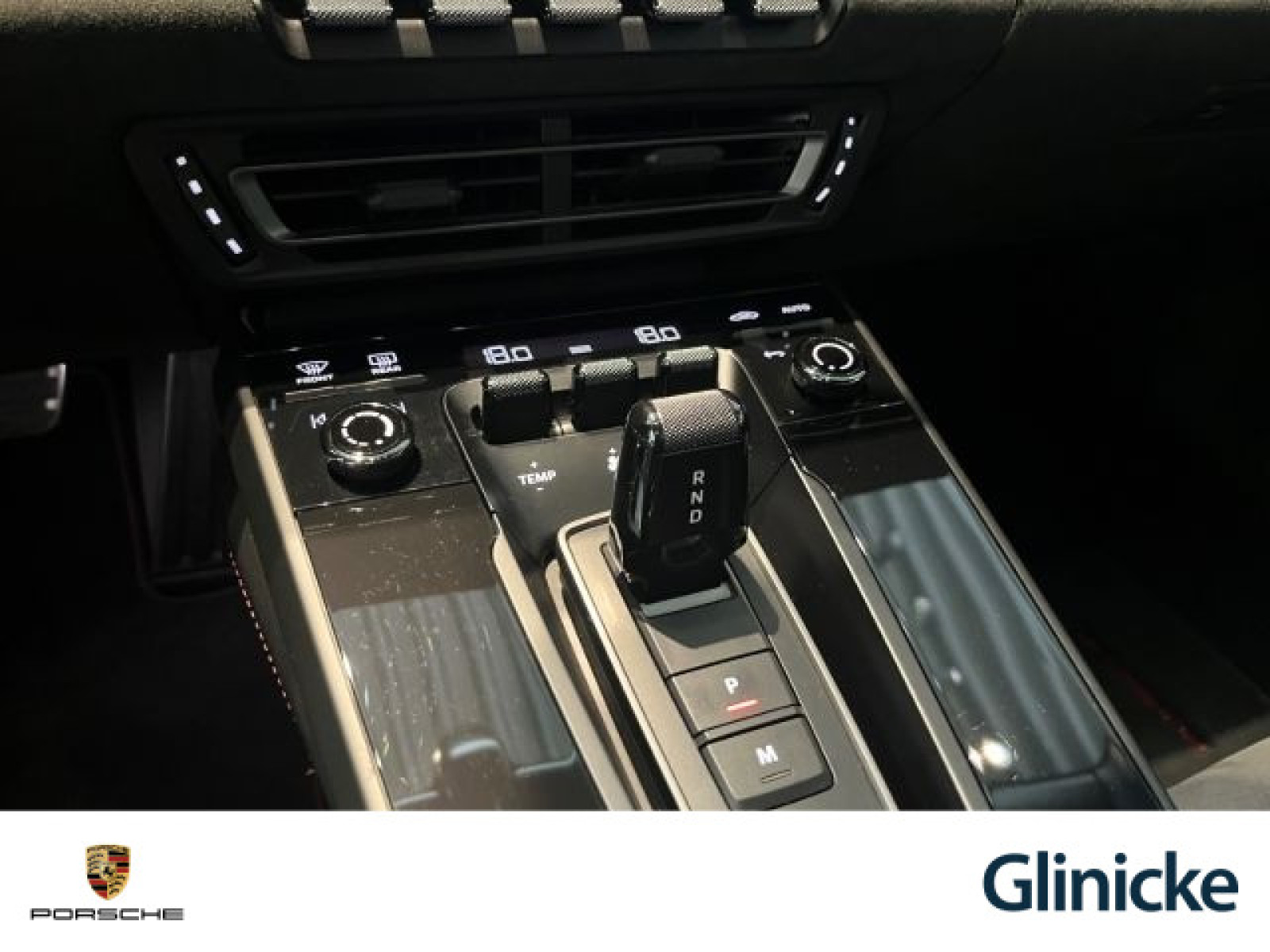 Porsche - 992_18 Porsche - 992_18